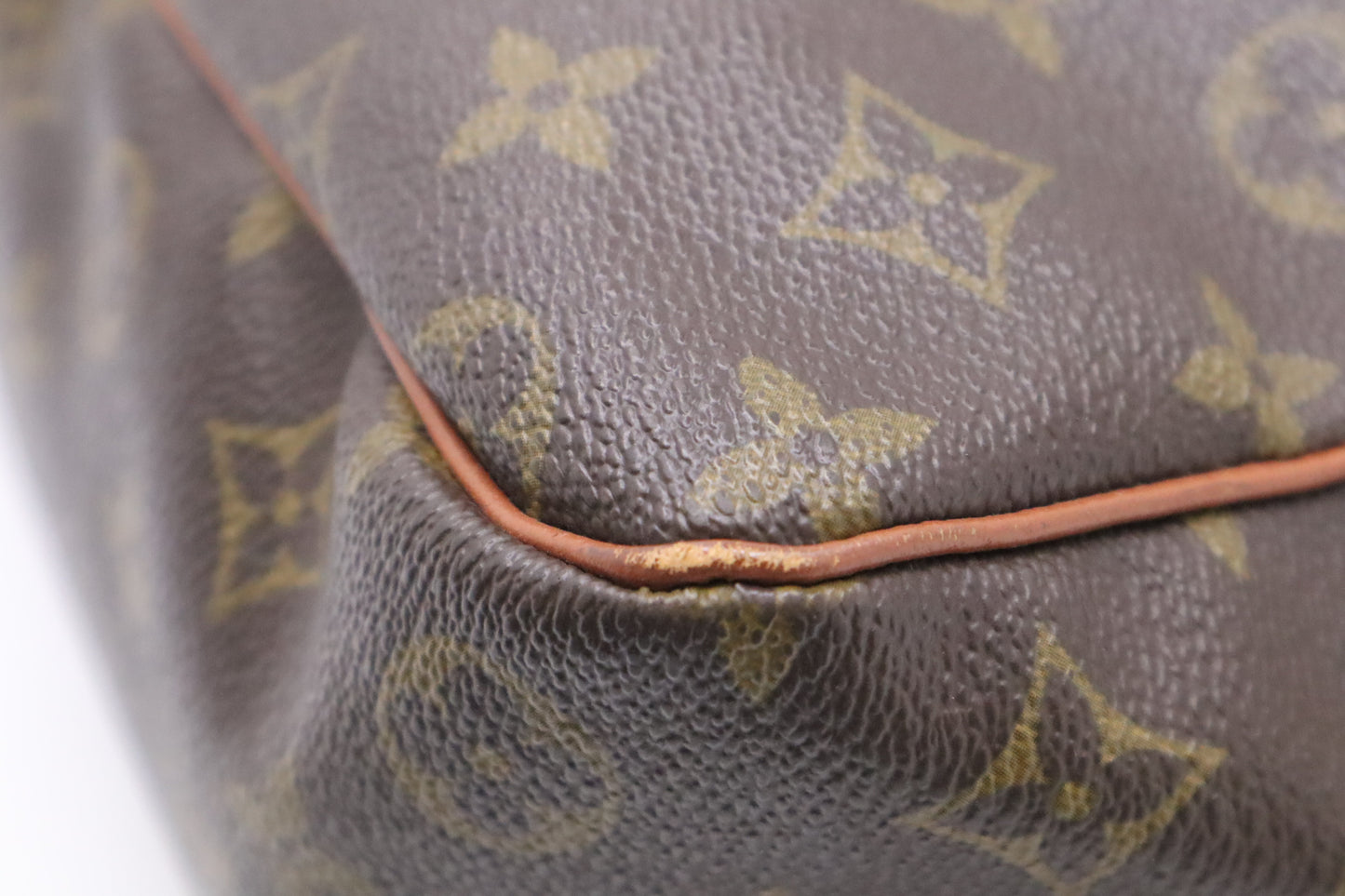 Louis Vuitton Marceau GM in Monogram Canvas