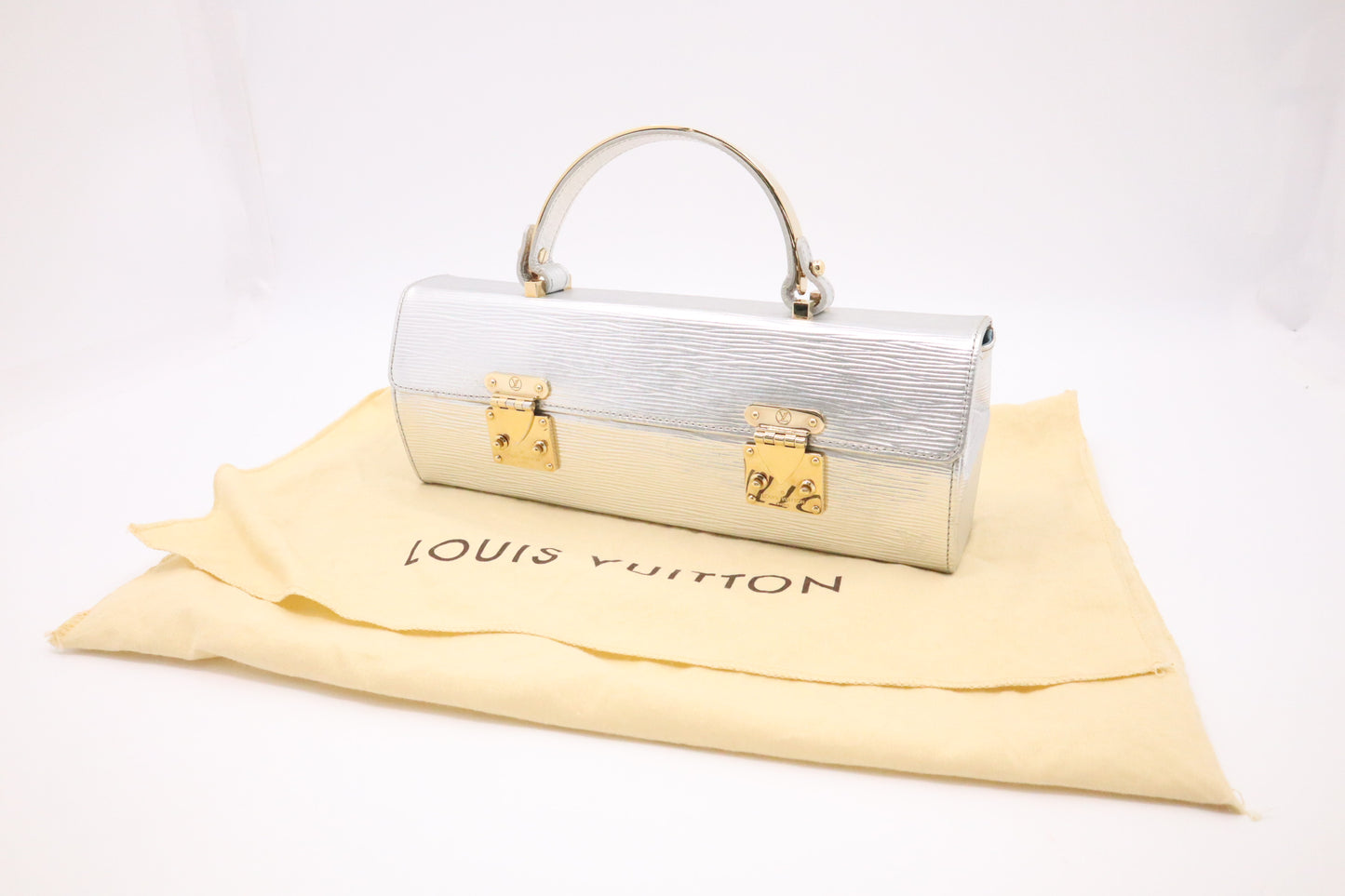 Louis Vuitton Galaxia in Silver Epi Leather