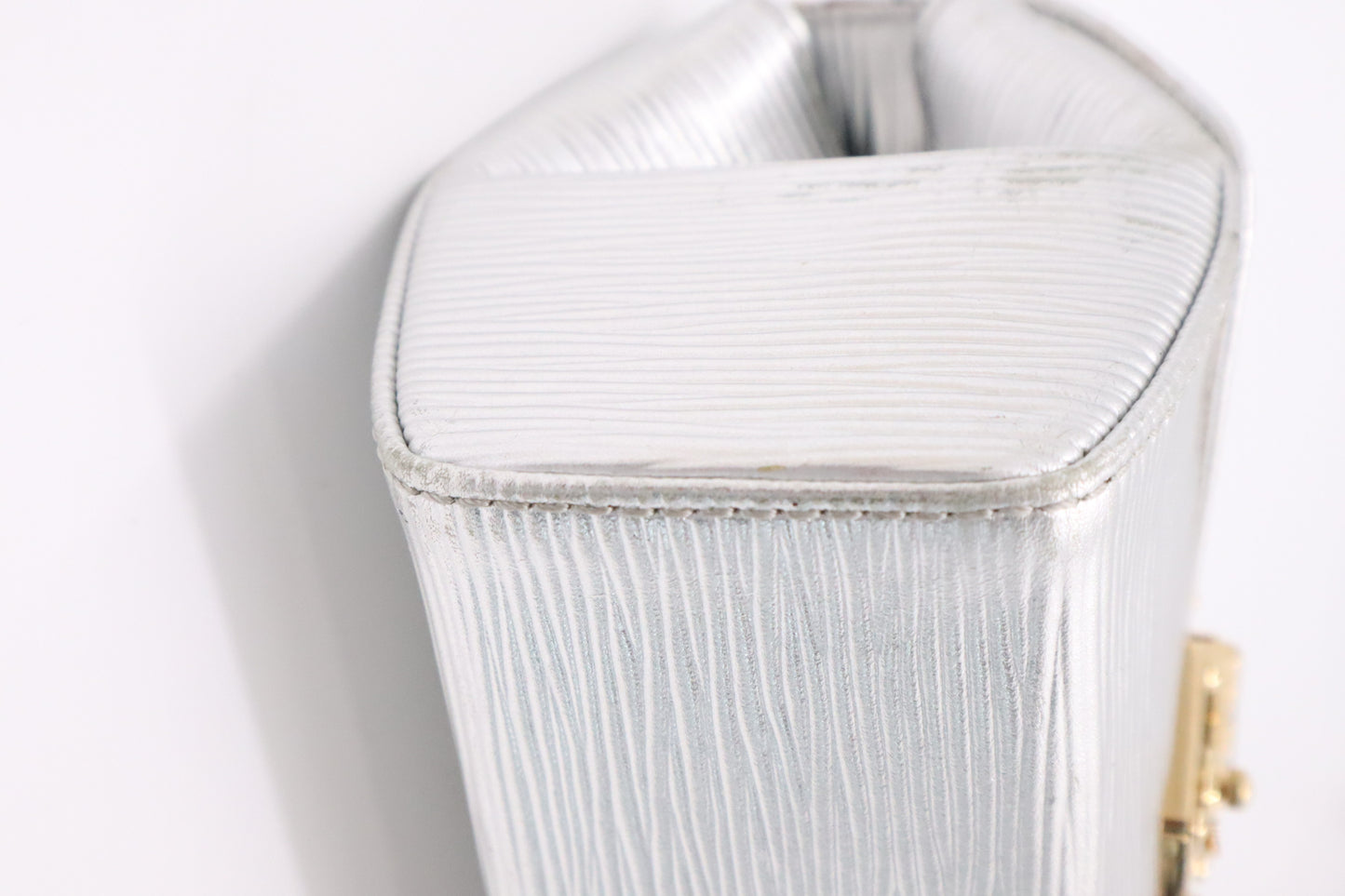 Louis Vuitton Galaxia in Silver Epi Leather