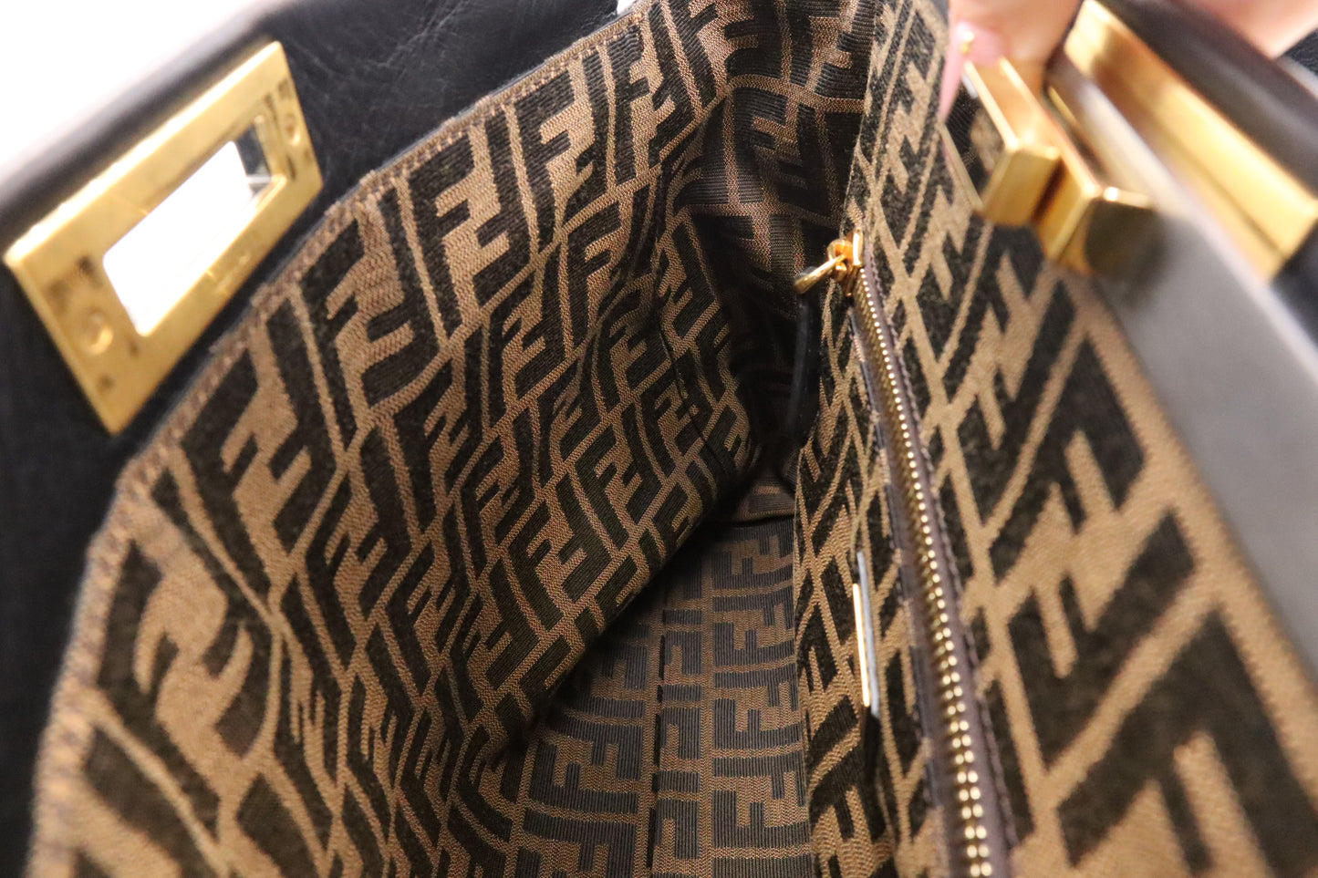 Fendi Medium Peekaboo Tote in Black Leather