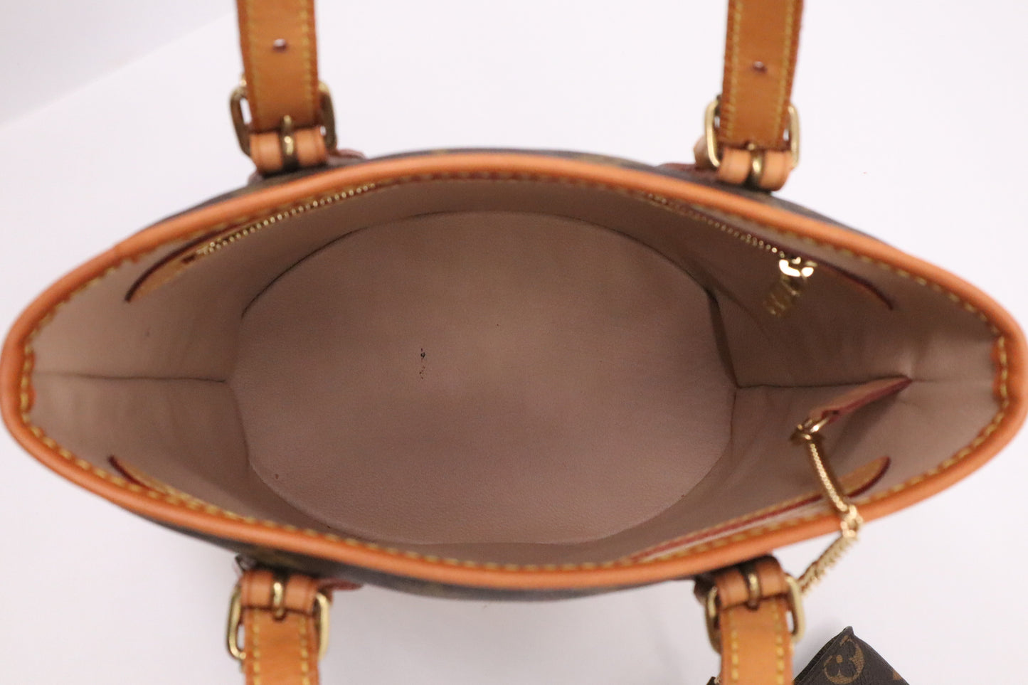 Louis Vuitton Bucket PM in Monogram Canvas