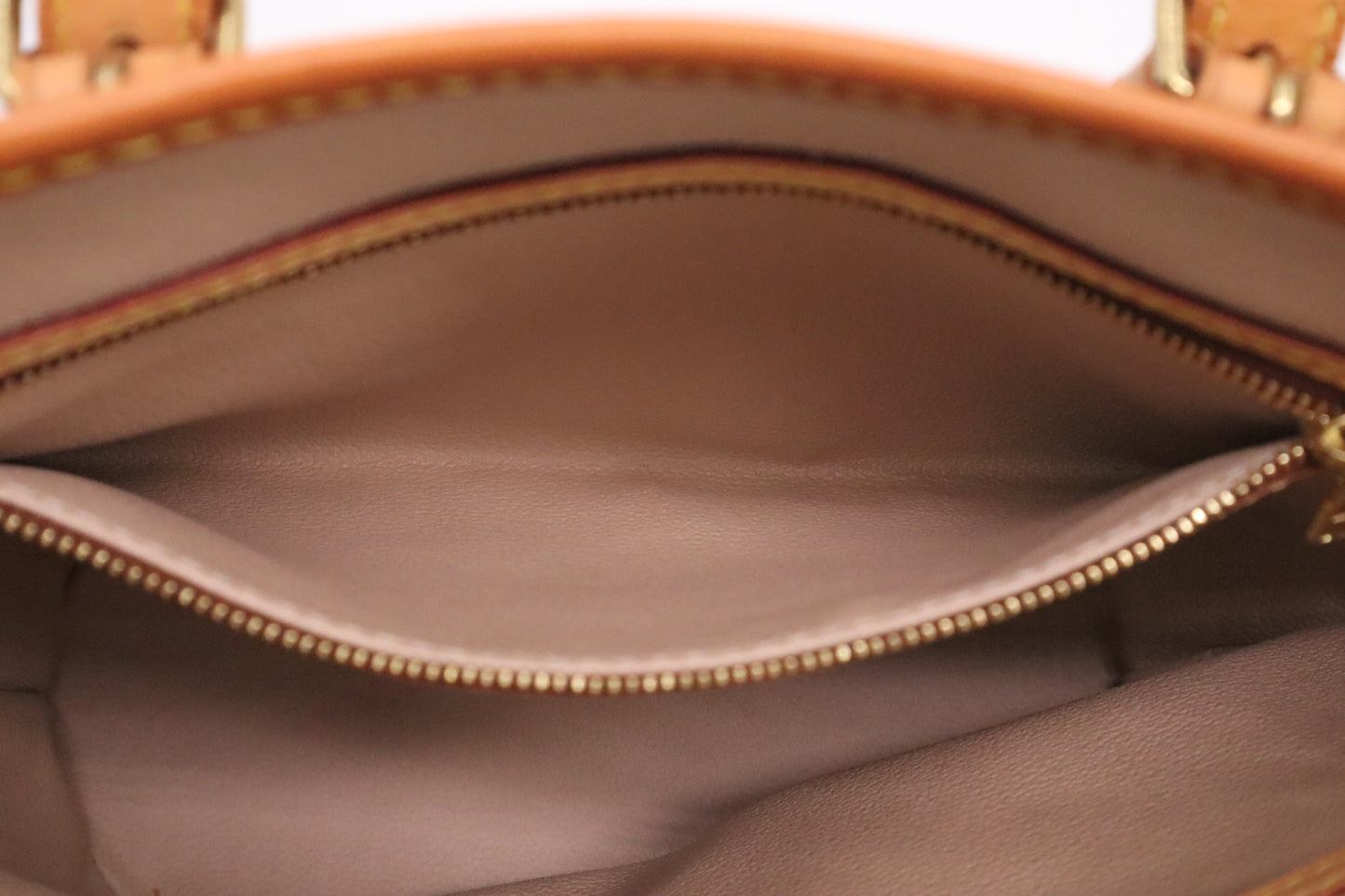 Louis Vuitton Bucket PM in Monogram Canvas