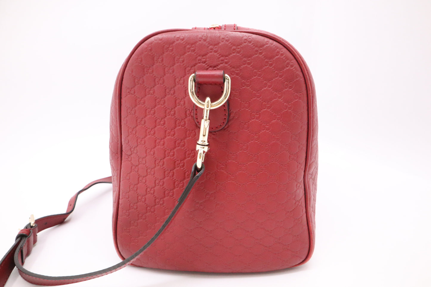 Gucci Boston Bag in Red Micro Guccissima Leather
