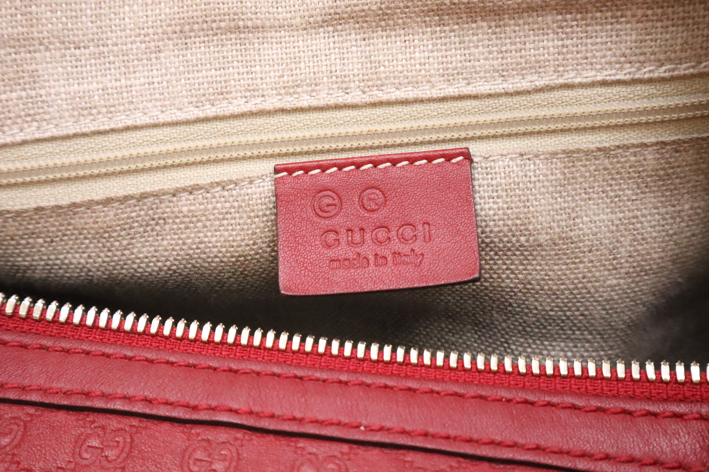 Gucci Boston Bag in Red Micro Guccissima Leather