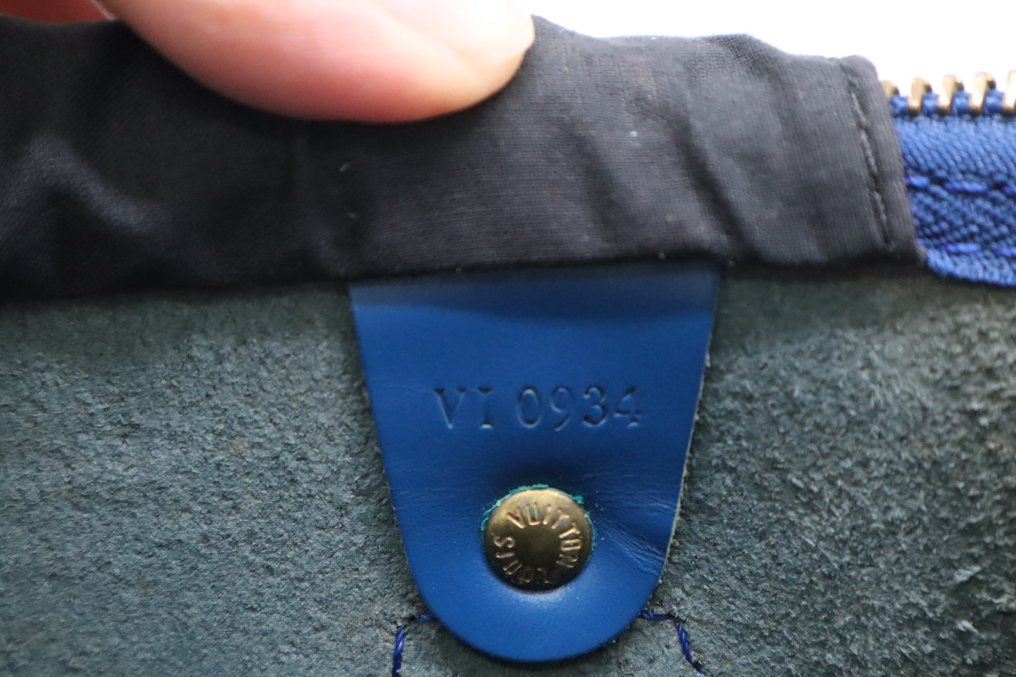 Louis Vuitton Speedy 35 in Blue Epi Leather