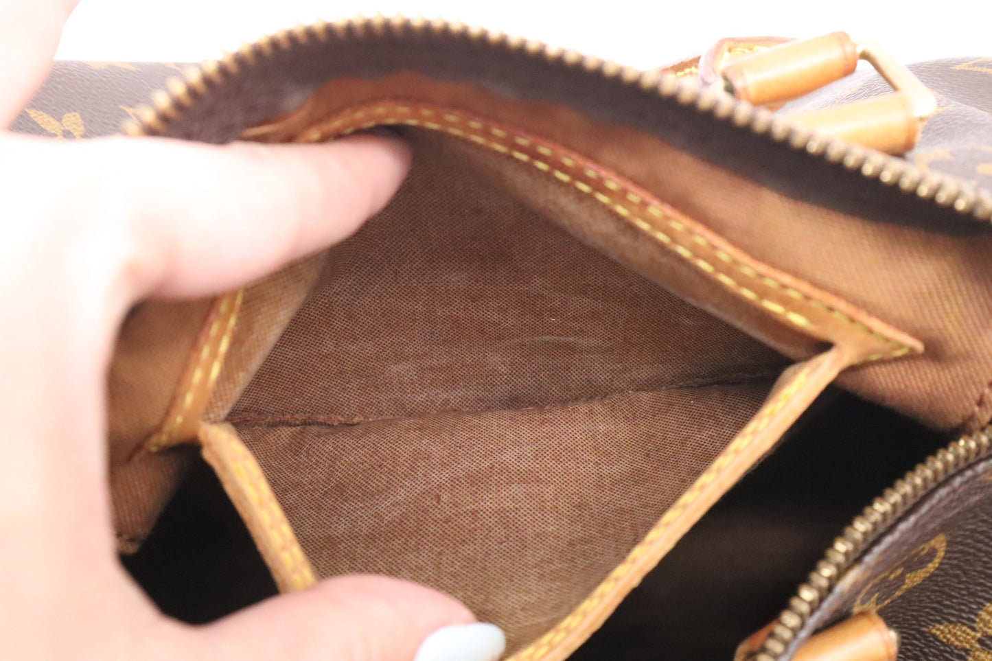 Louis Vuitton Speedy 30 in Monogram Canvas