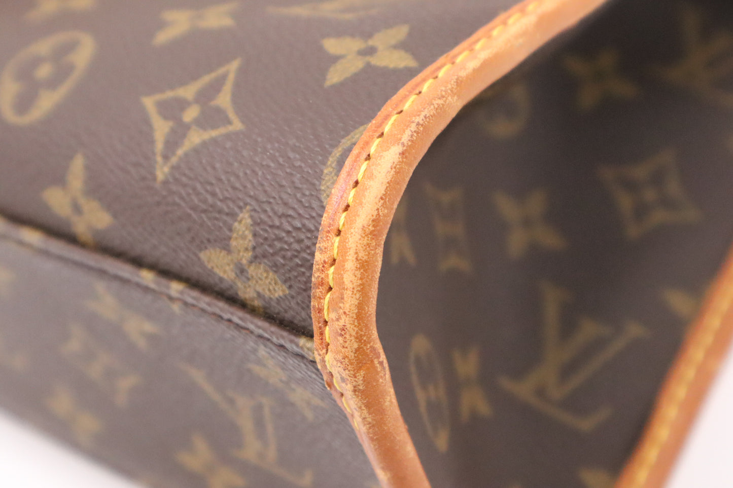 Louis Vuitton Bel Air GM in Monogram Canvas