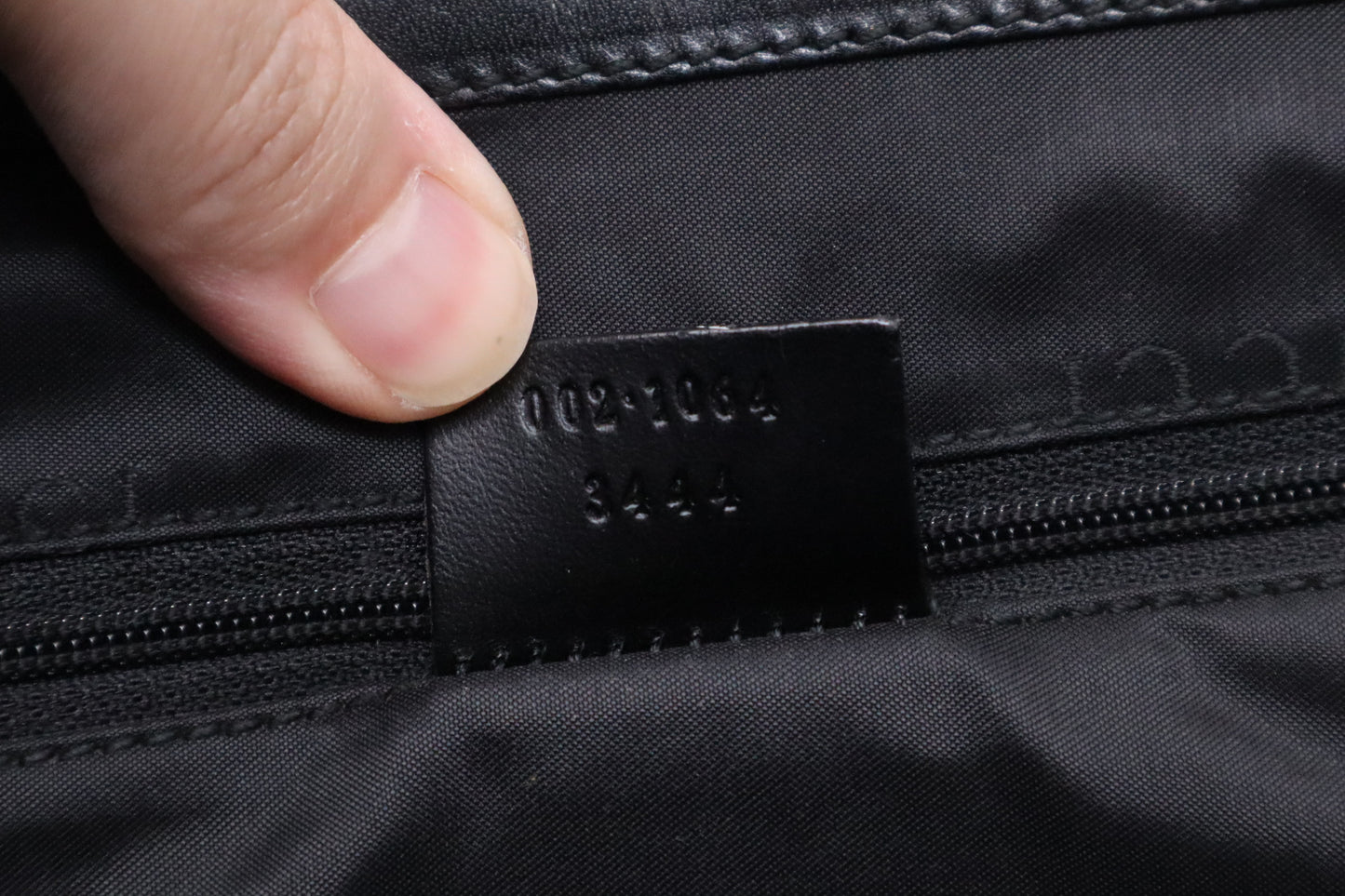 Gucci Handbag in Black Leather