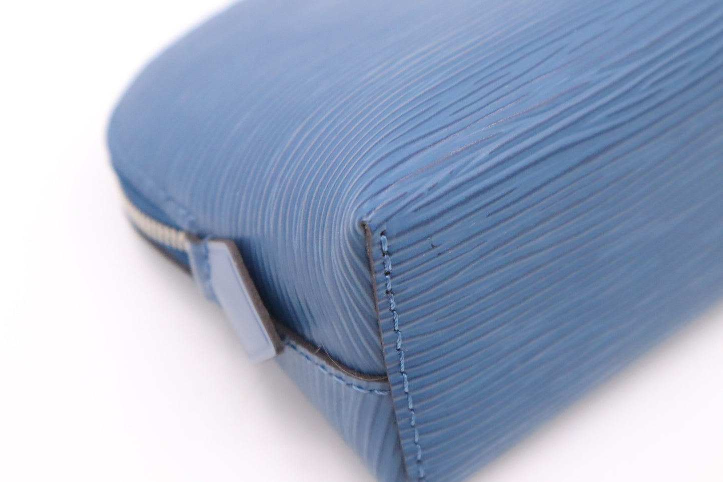 Louis Vuitton Pochette Cosmetique in Epi Blue Leather