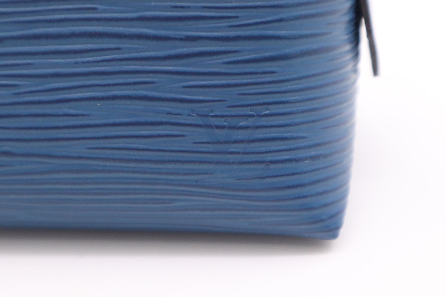 Louis Vuitton Pochette Cosmetique in Epi Blue Leather