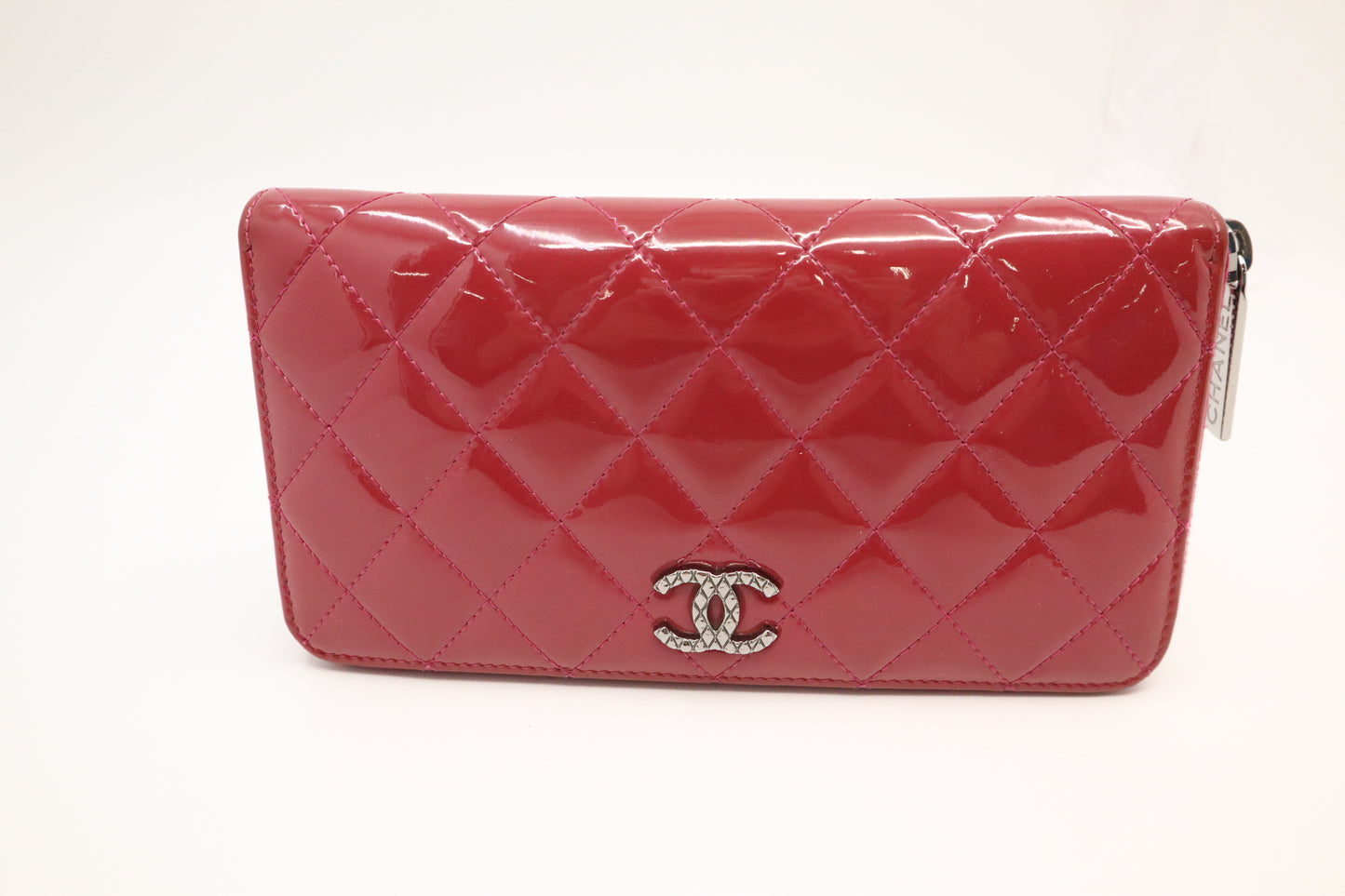 Chanel Zippy Wallet in Pink Quilted Patent Leather
