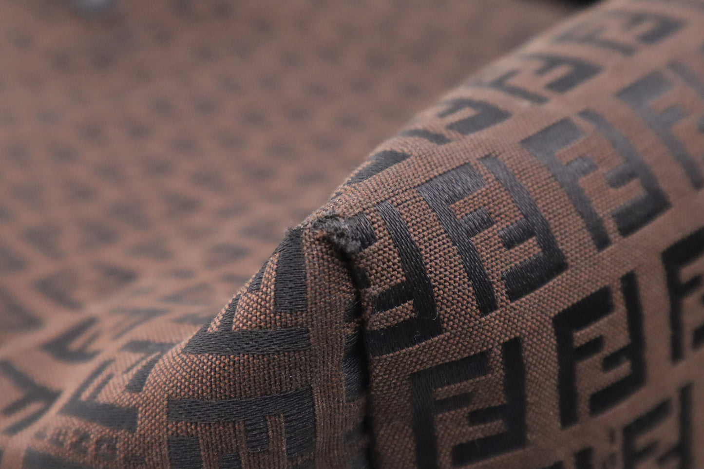 Fendi Tote Bag in Brown Zucca Canvas