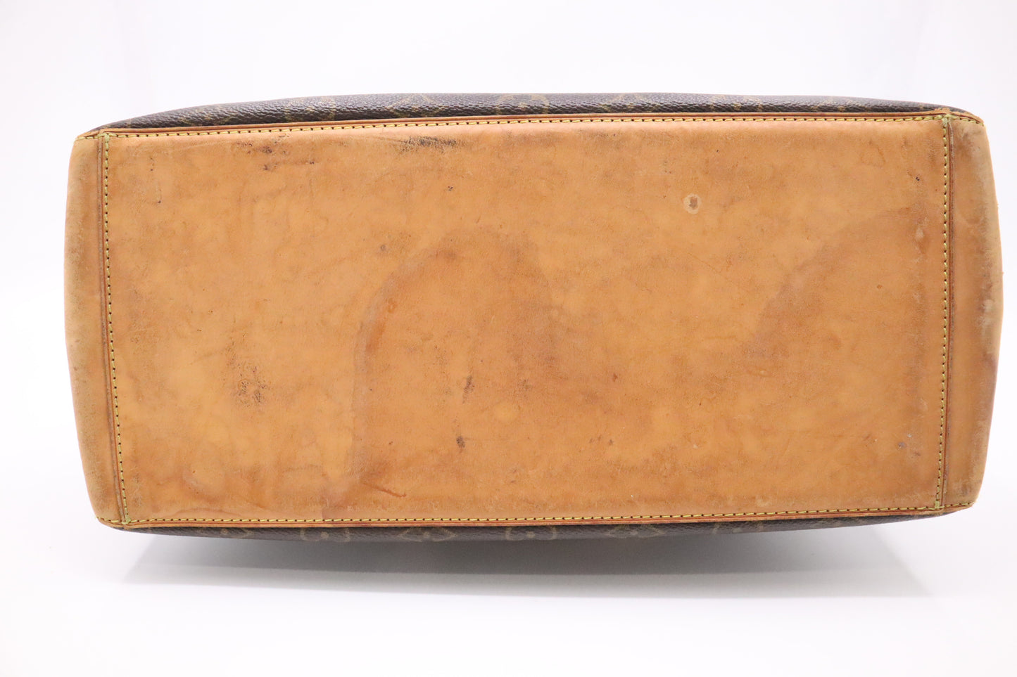 Louis Vuitton Cabas Mezzo in Monogram Canvas