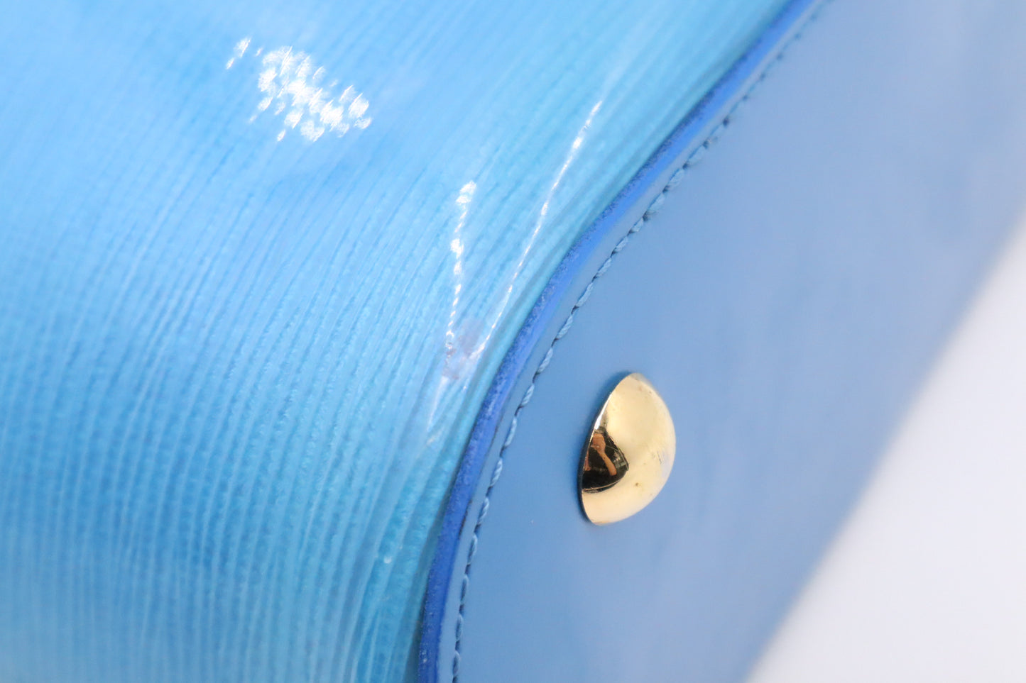 Louis Vuitton Lagoon Bay Mini in Blue Epi Vinyl
