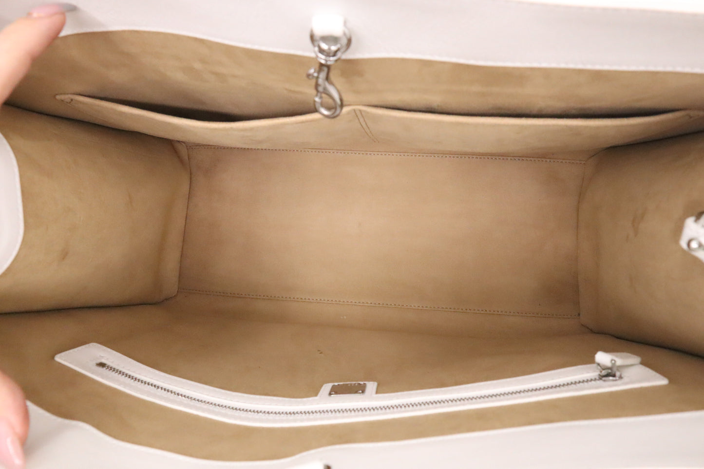 MCM Tote in White Visetos Canvas