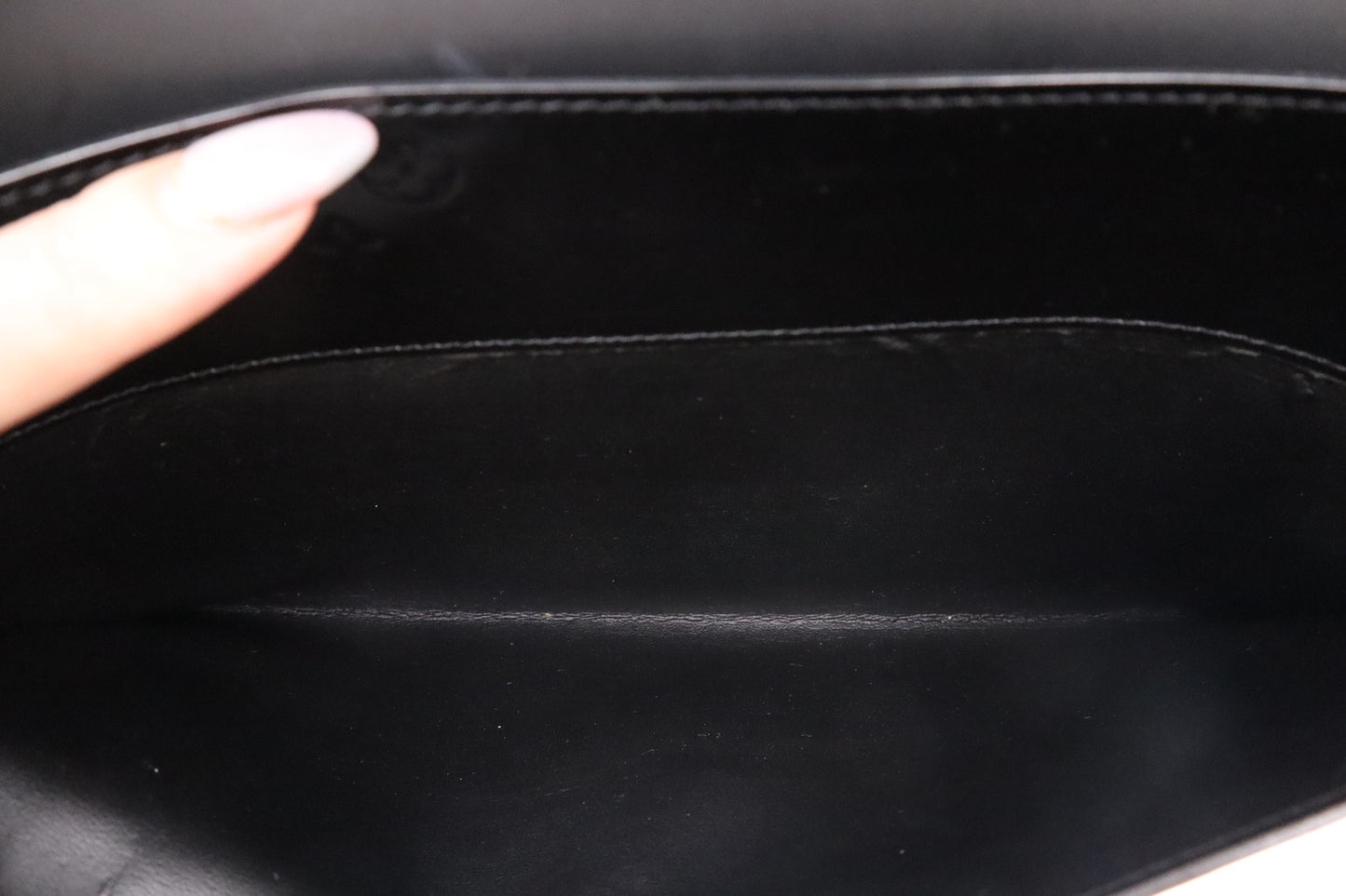 Louis Vuitton Anouchka Pochette in Black Monogram Glace Leather
