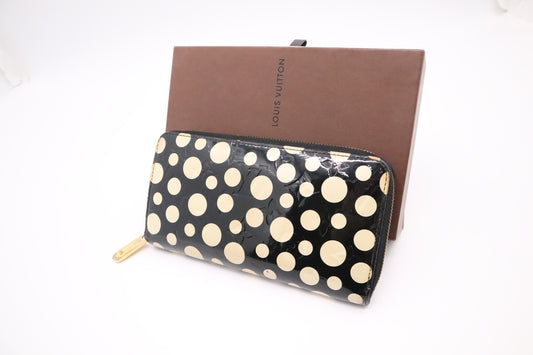 Louis Vuitton Long Zippy Wallet in Infinity Dots Vernis Leather