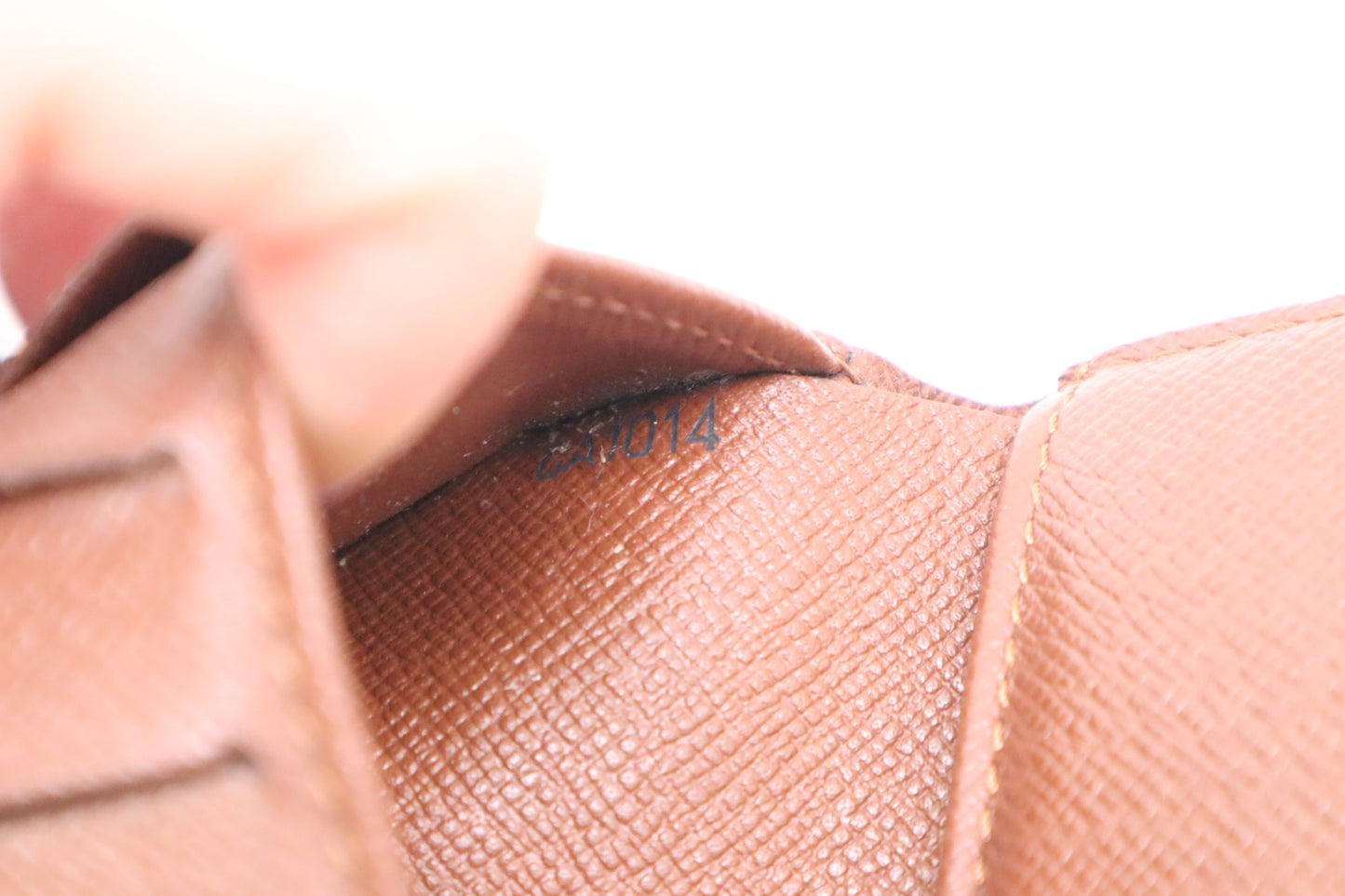 Louis Vuitton Bifold Wallet in Monogram Canvas