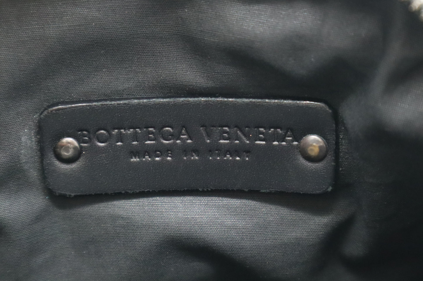 Bottega Veneta Shoulder Bag in Black Intrecciato Leather