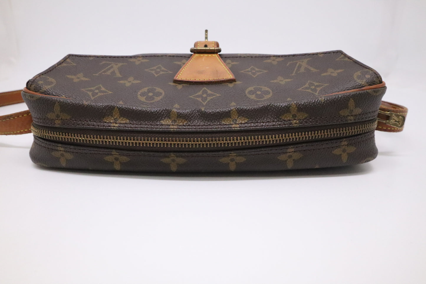 Louis Vuitton Jeune Fille in Monogram Canvas