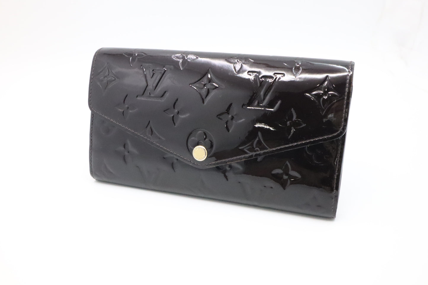 Louis Vuitton Sarah Wallet in Amarante Vernis Leather
