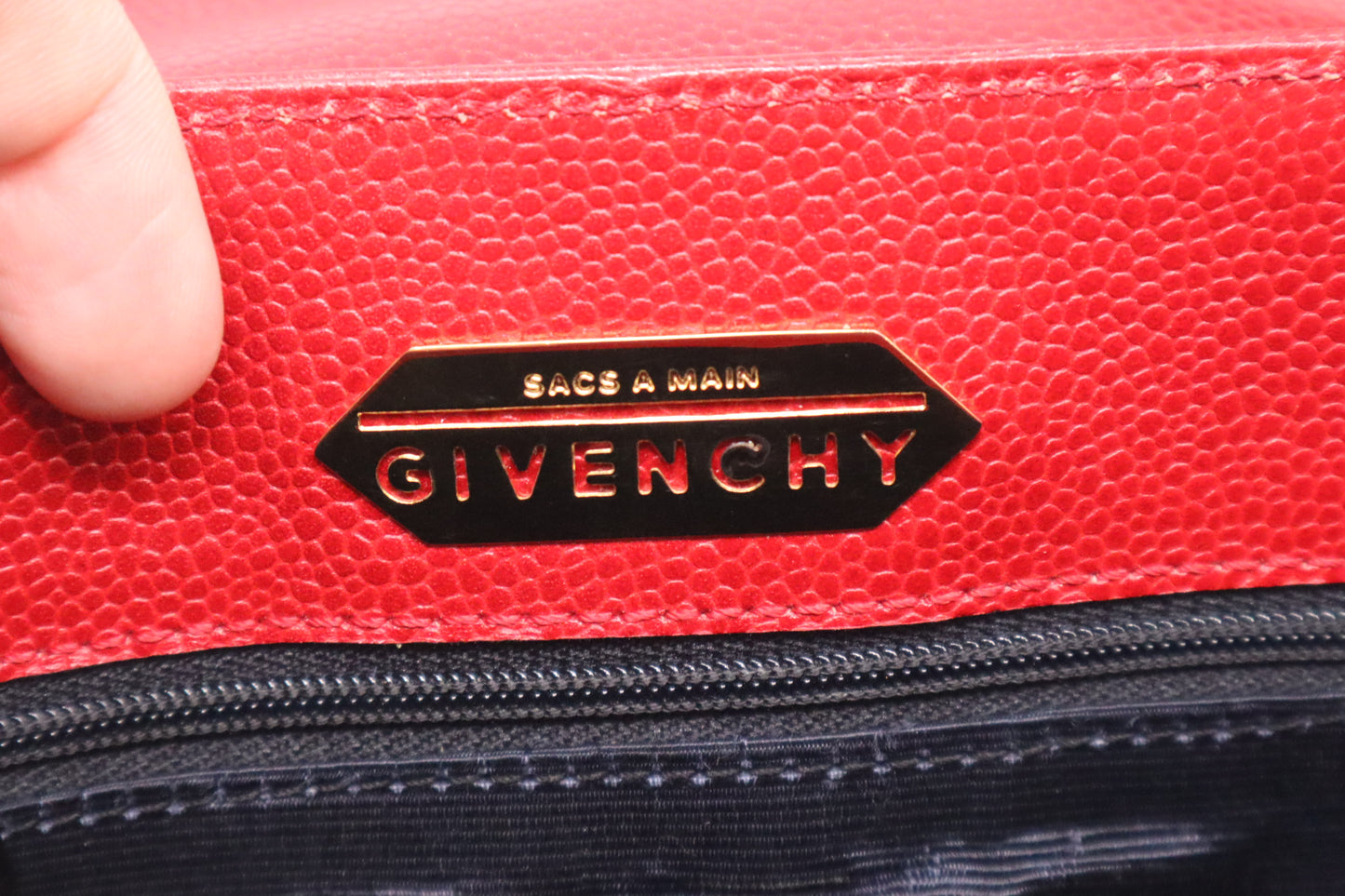 Givenchy Shoulder Bag in Red Leather