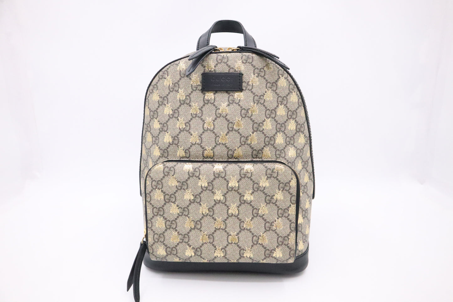 Gucci Small Backpack in GG Supreme Canvas with Bees
