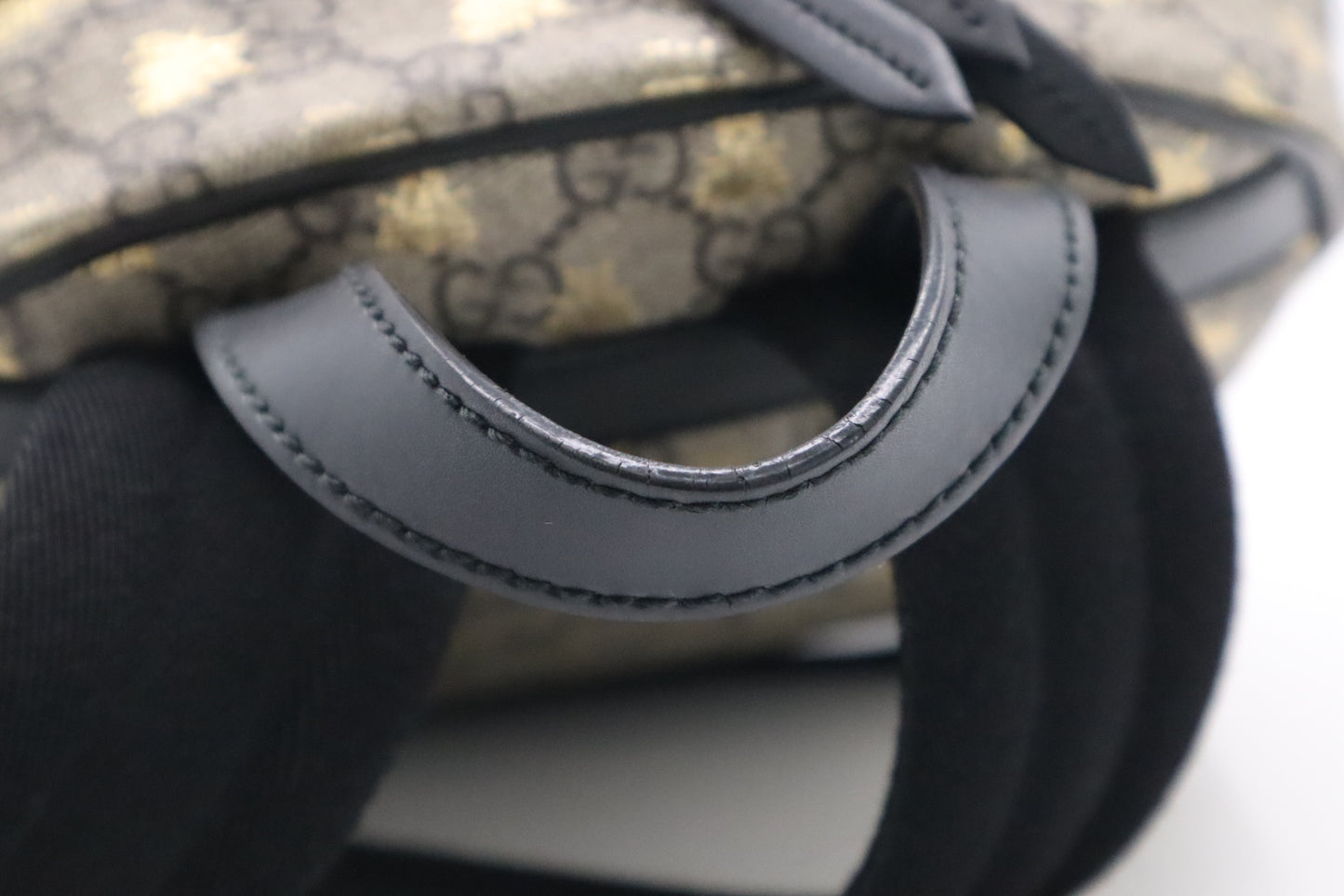 Gucci Small Backpack in GG Supreme Canvas with Bees