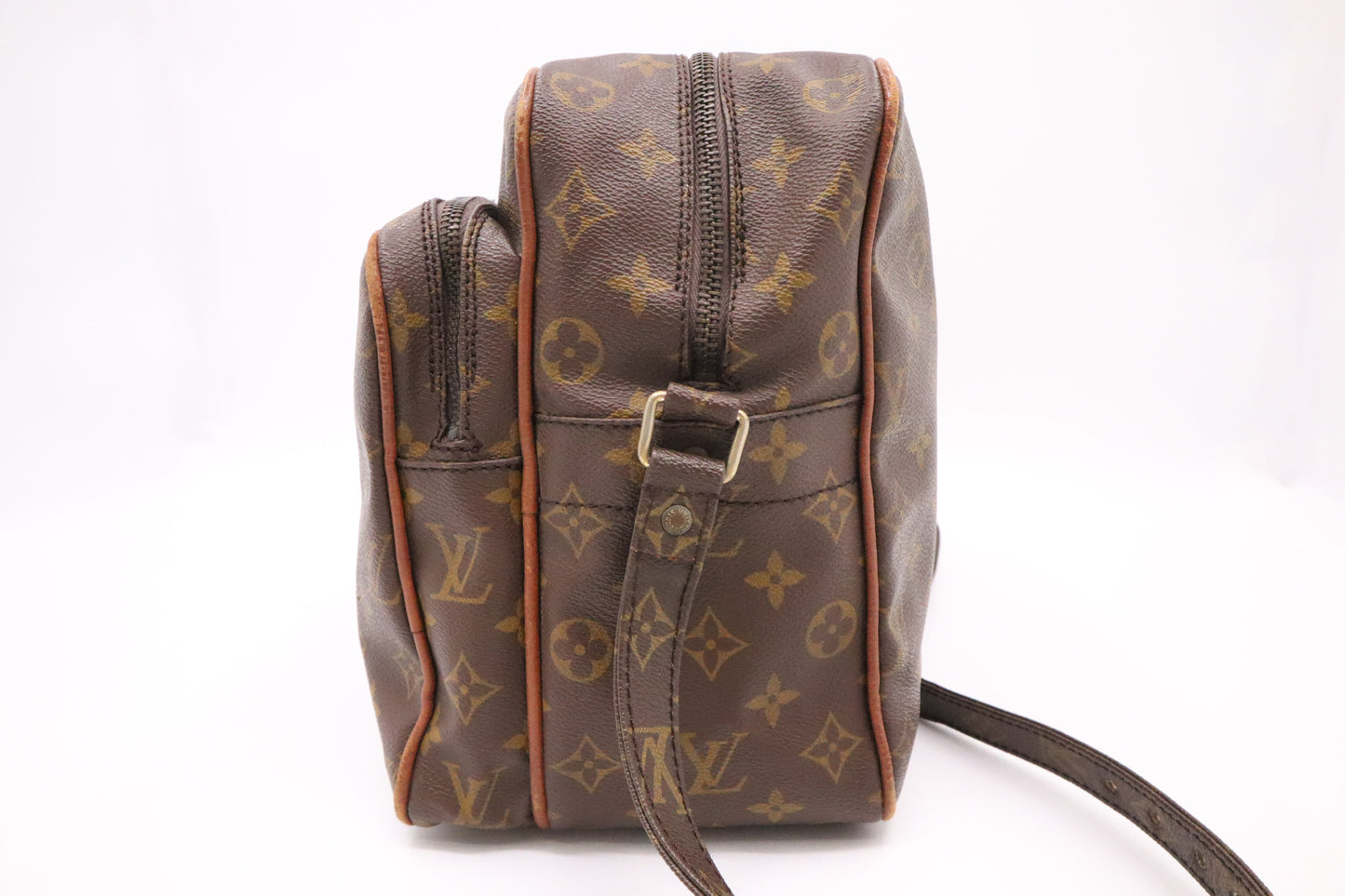 Louis Vuitton Nile GM in Monogram Canvas