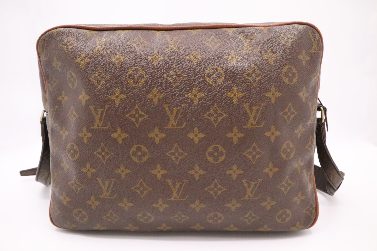Louis Vuitton Nile GM in Monogram Canvas