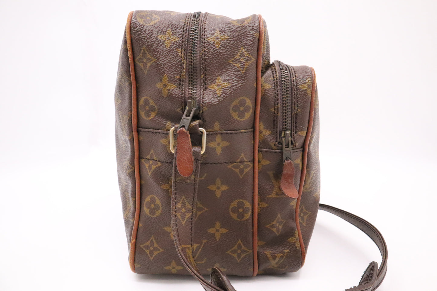Louis Vuitton Nile GM in Monogram Canvas
