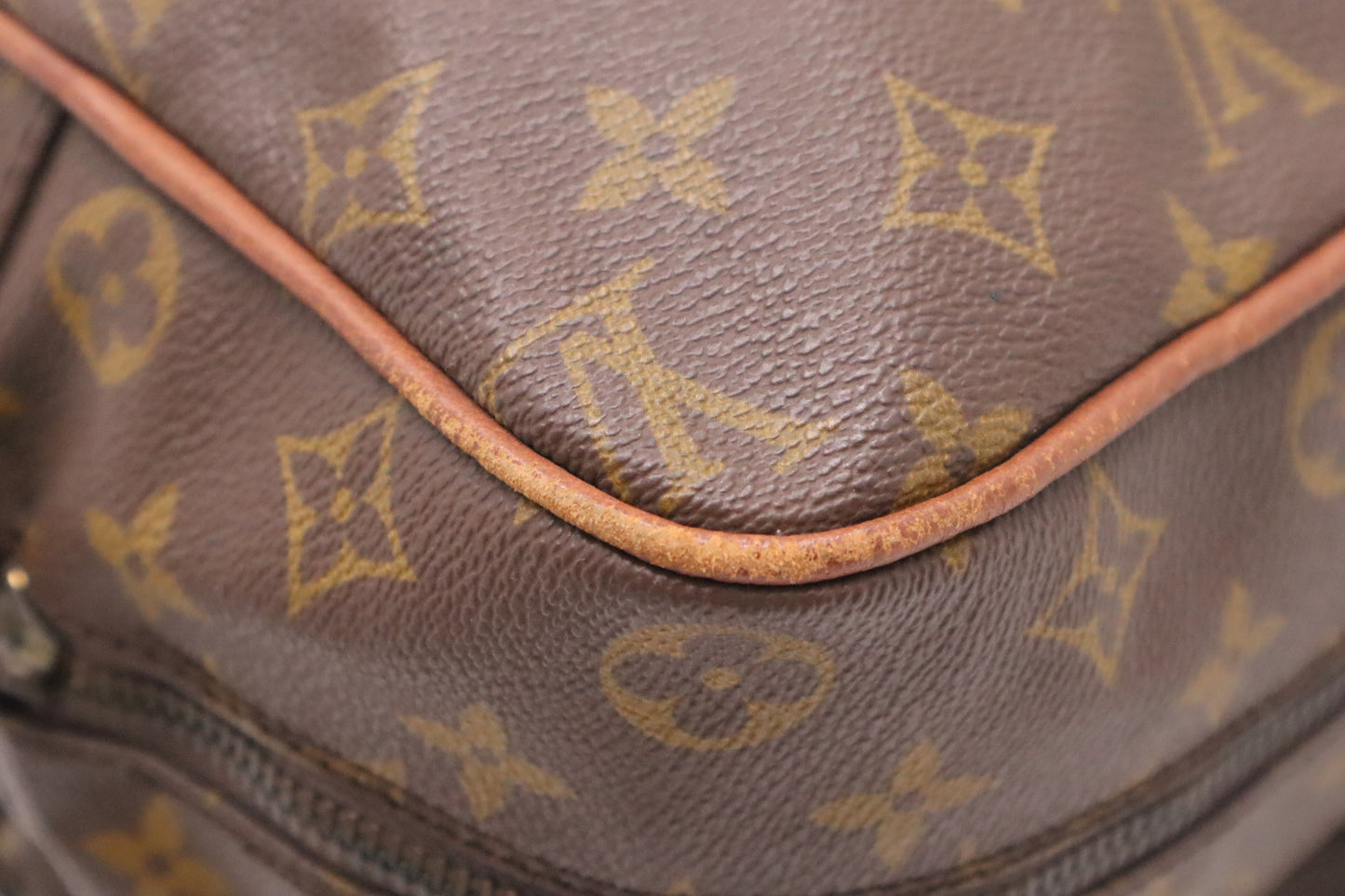 Louis Vuitton Nile GM in Monogram Canvas