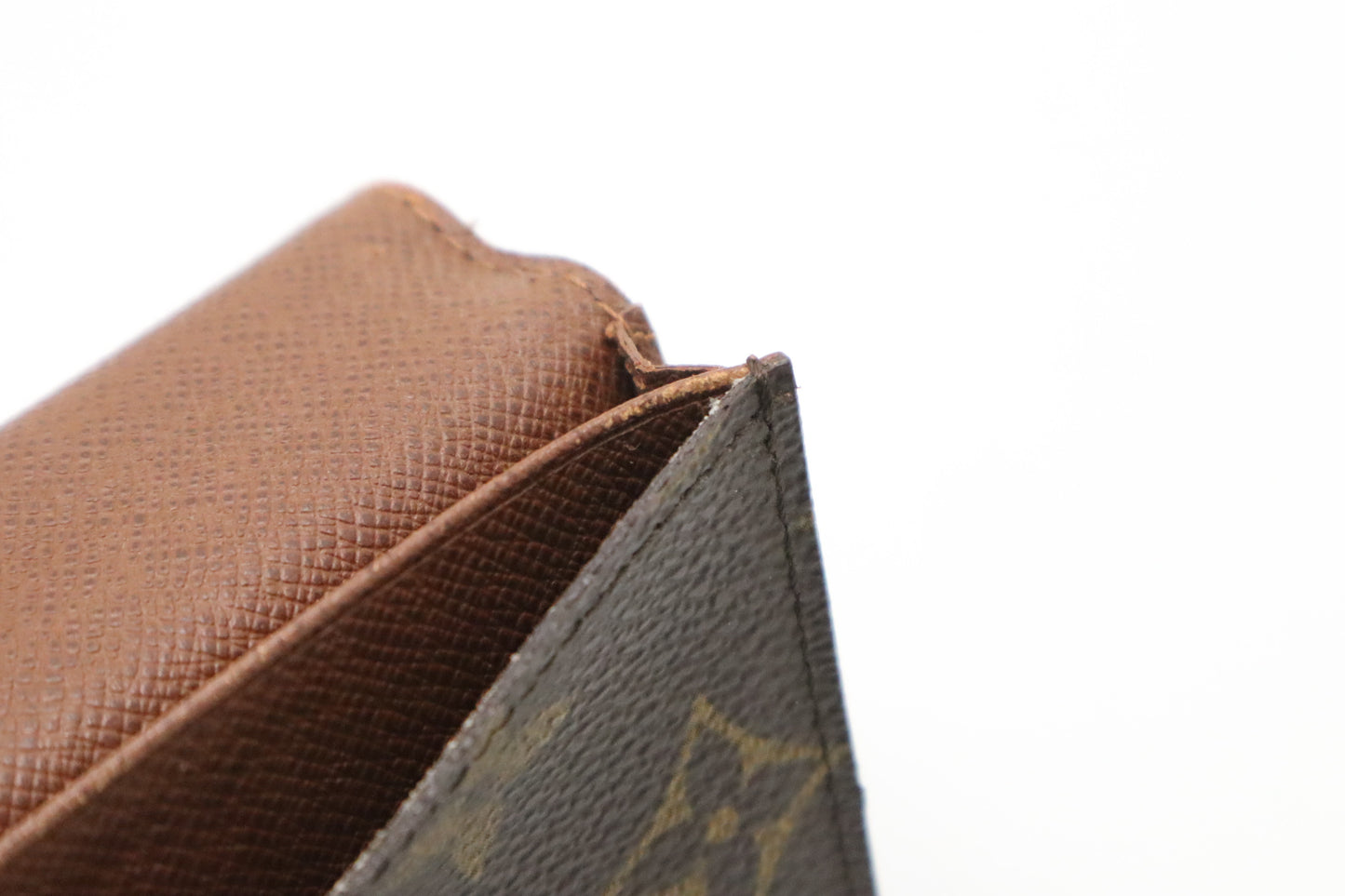 Louis Vuitton Card Case in Monogram Canvas