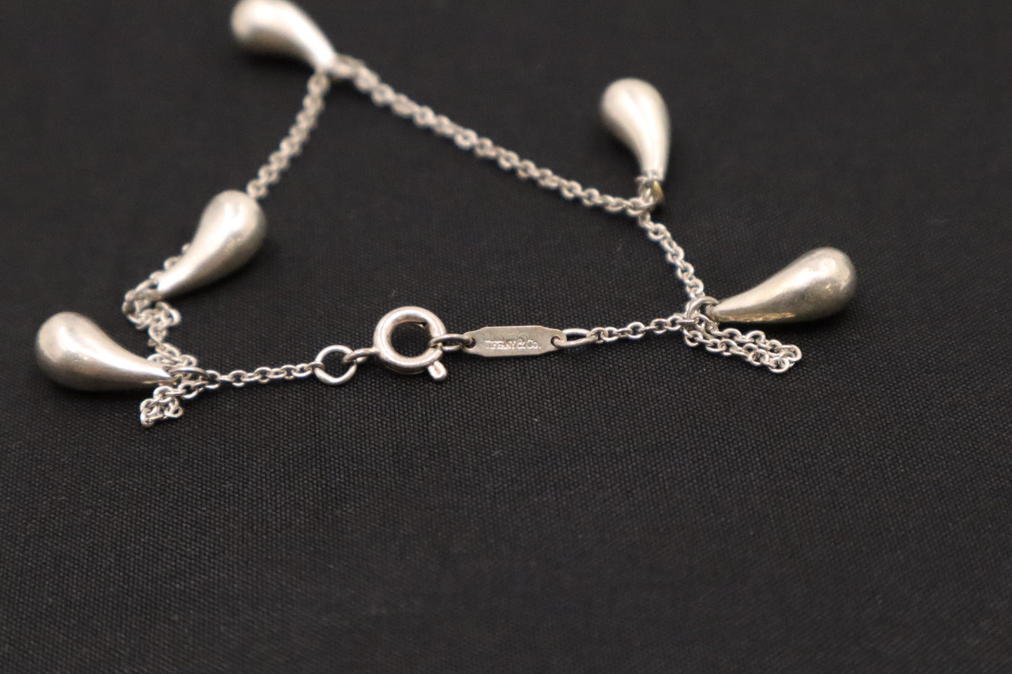 Tiffany & Co. Teardrop Bracelet in Sterling Silver