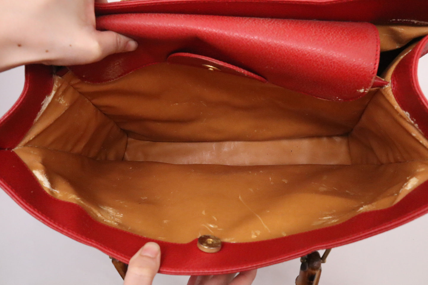 Gucci Large Diana in Red Leather