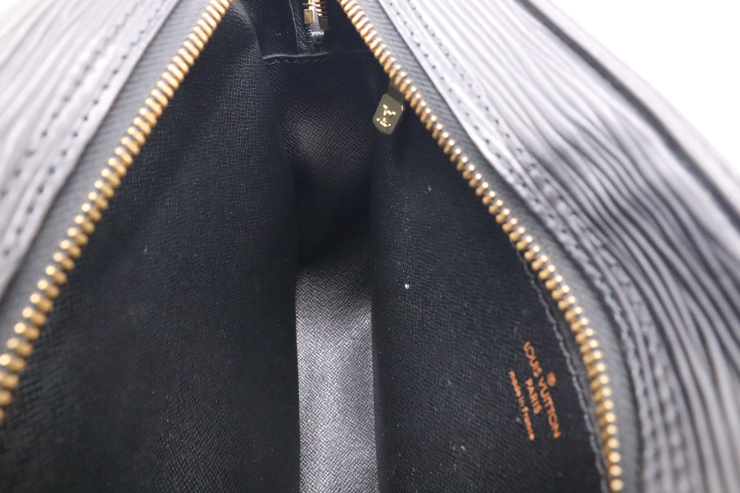 Louis Vuitton Jeune Fille in Black Epi Leather