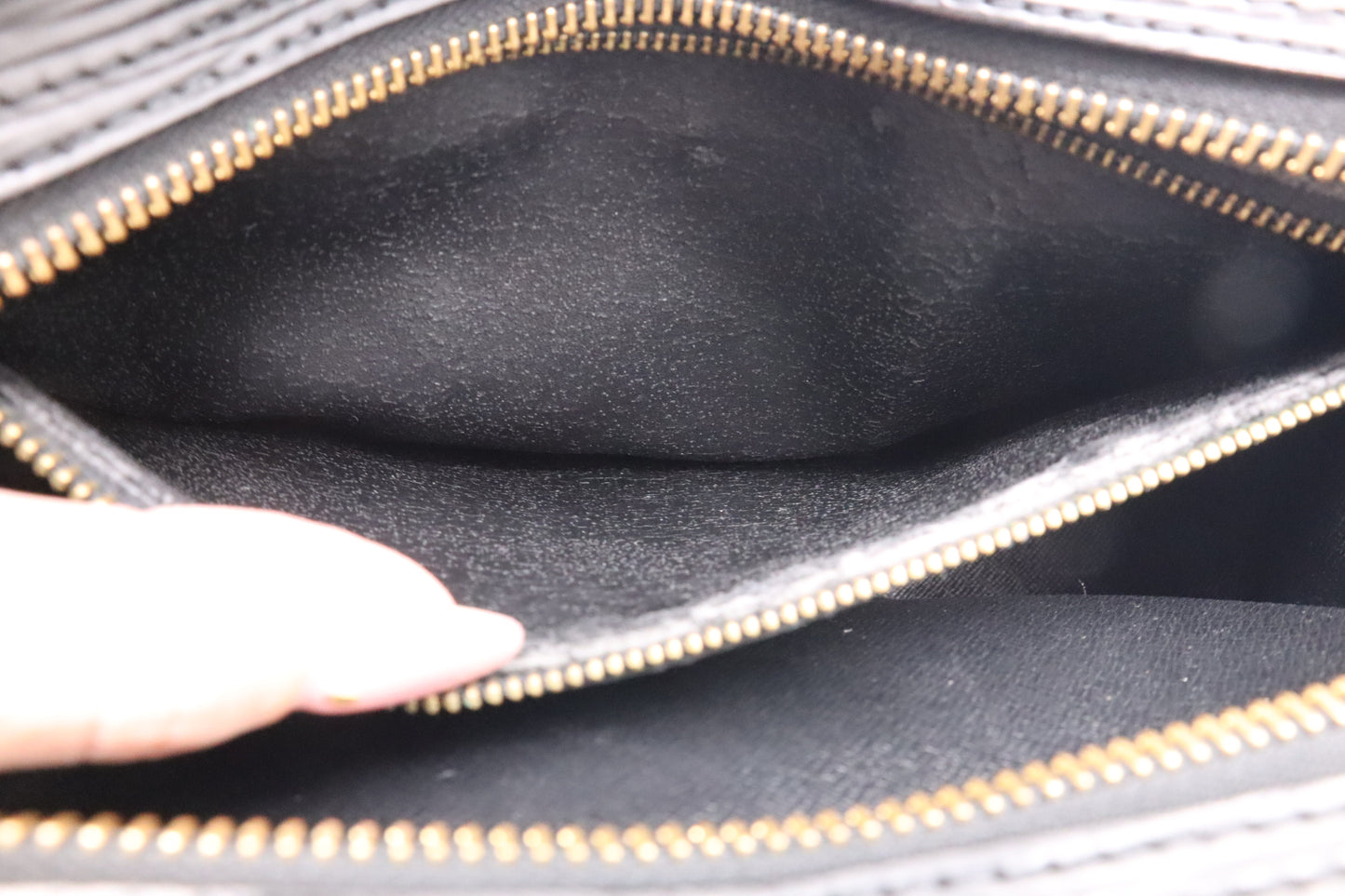 Louis Vuitton Jeune Fille in Black Epi Leather