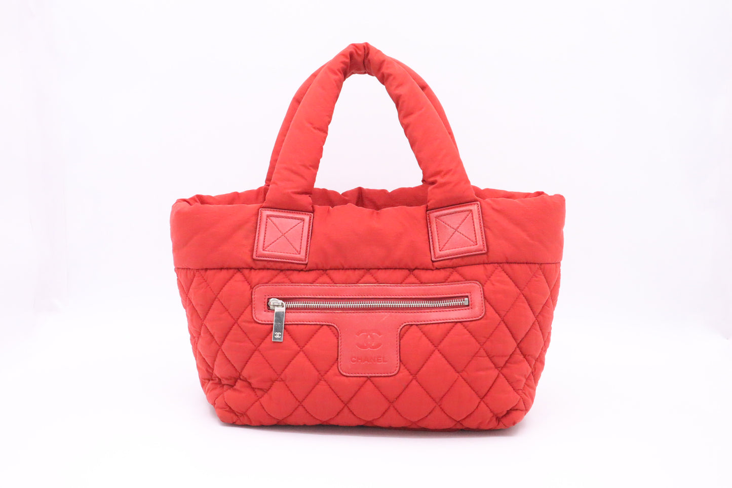 Chanel Cocoon Handbag in Red Nylon