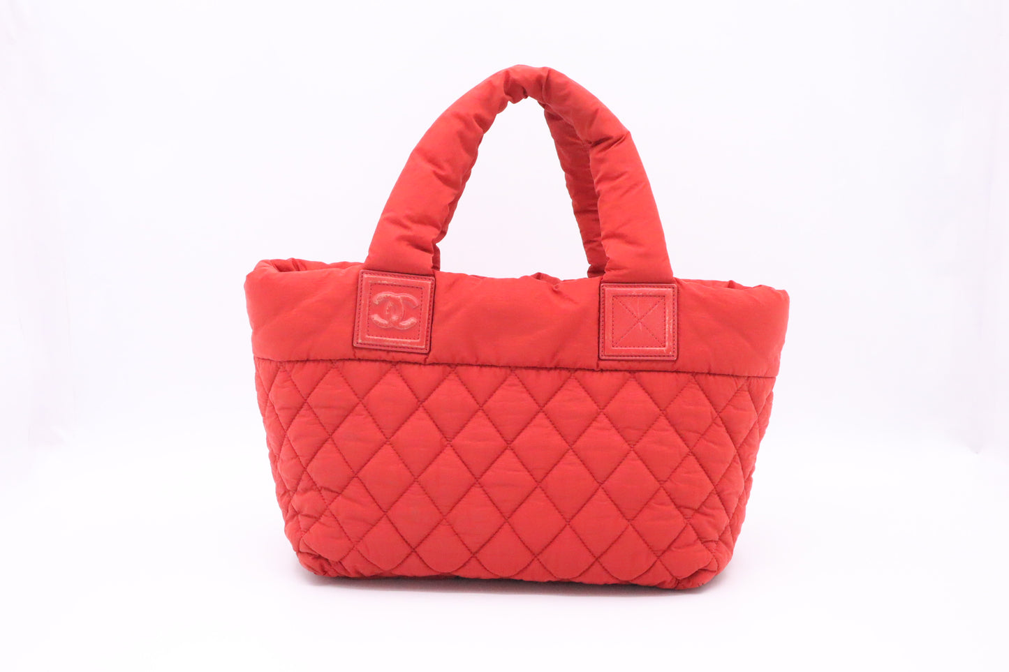 Chanel Cocoon Handbag in Red Nylon