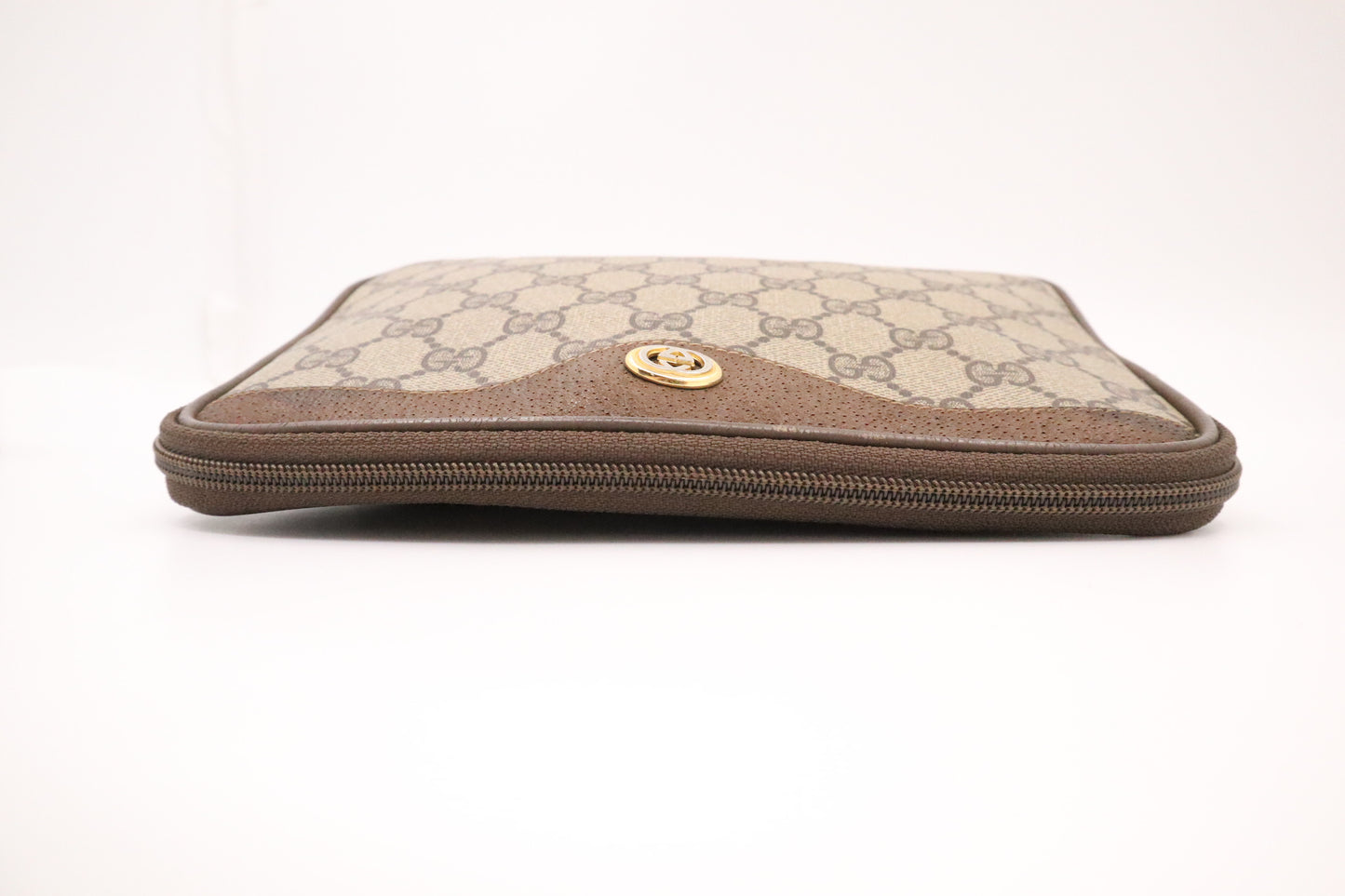 Gucci Shoulder Bag in GG Supreme Canvas