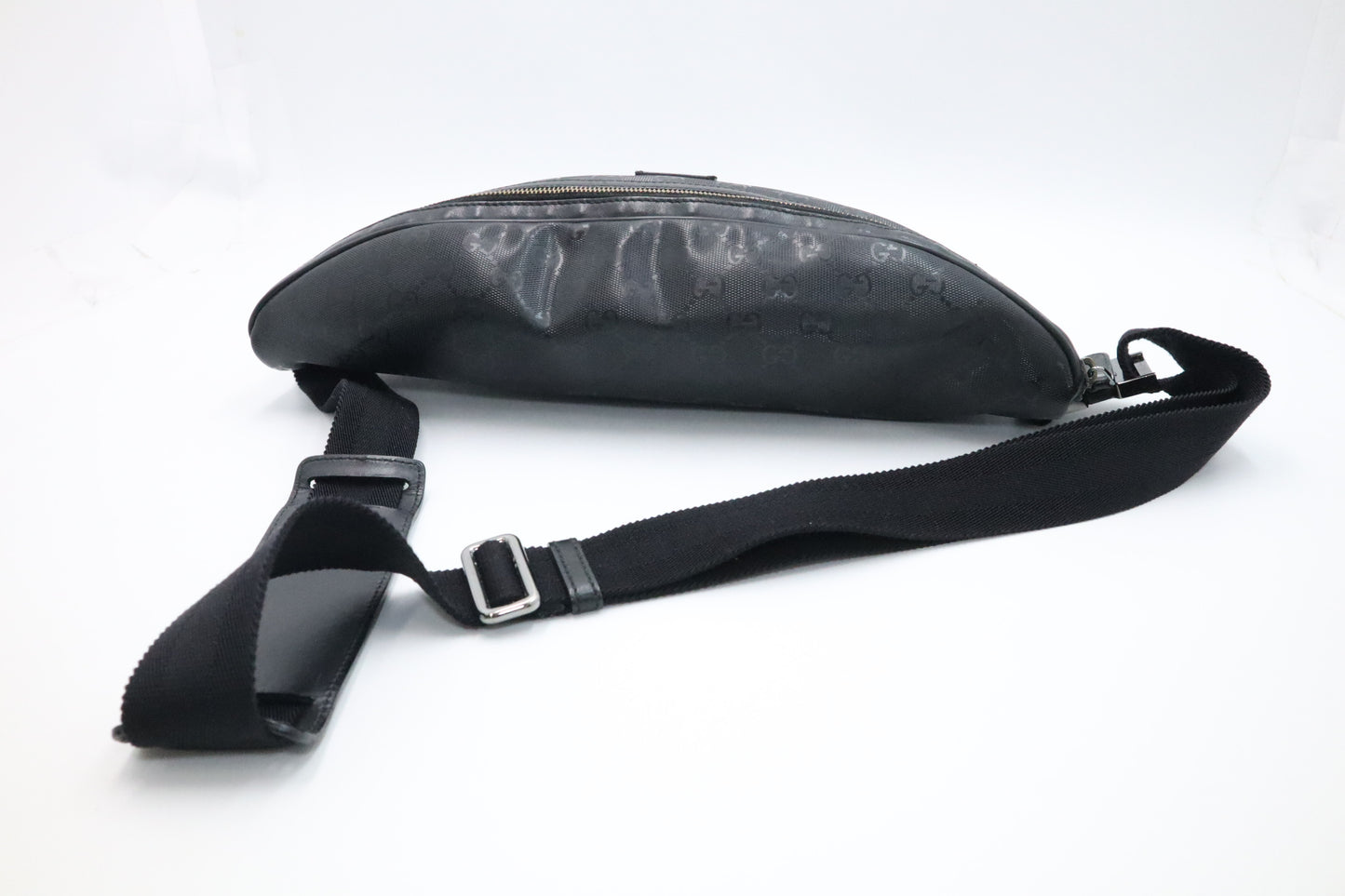 Gucci Waist Bag in Black Imprime Canvas