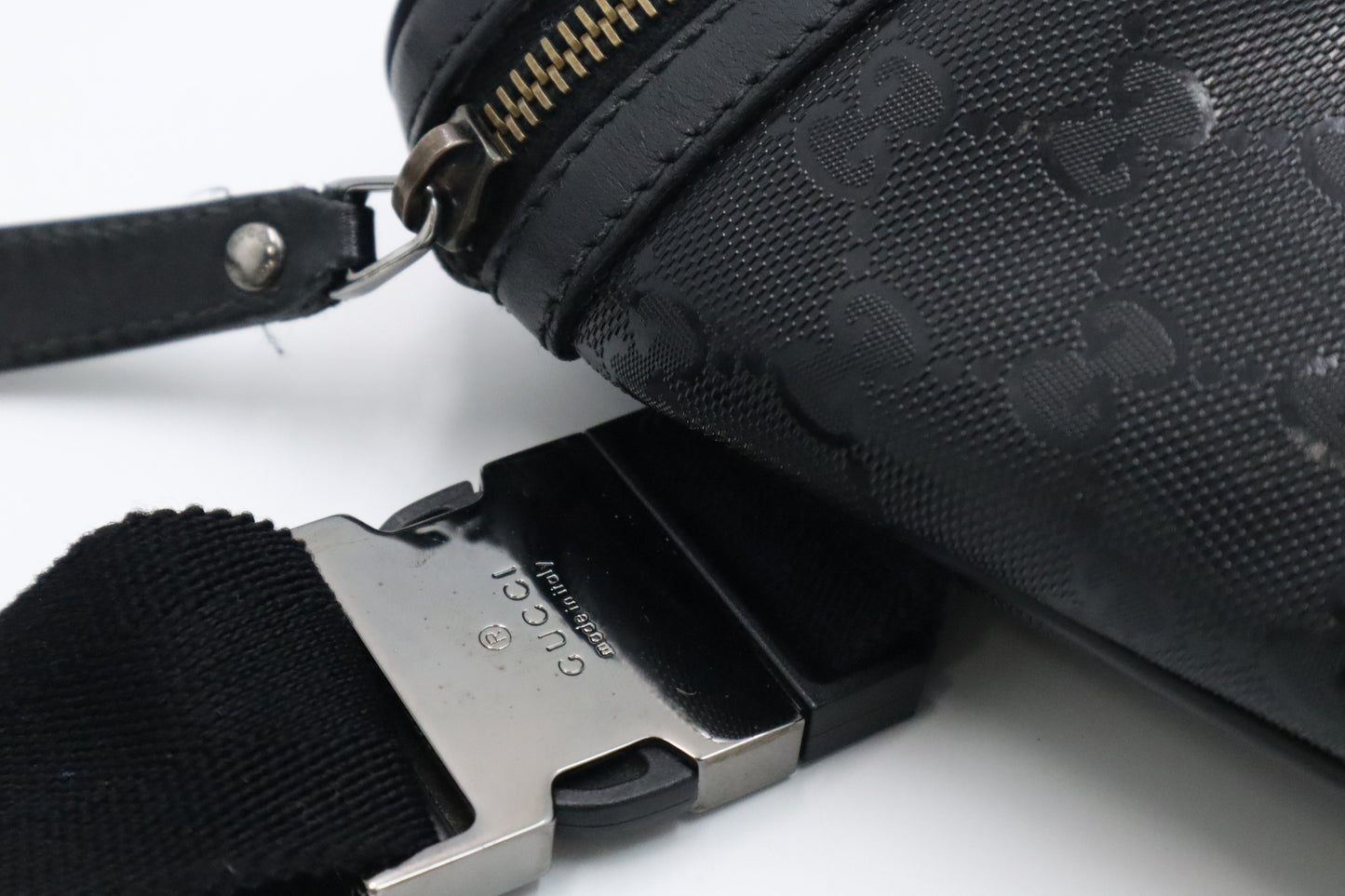 Gucci Waist Bag in Black Imprime Canvas