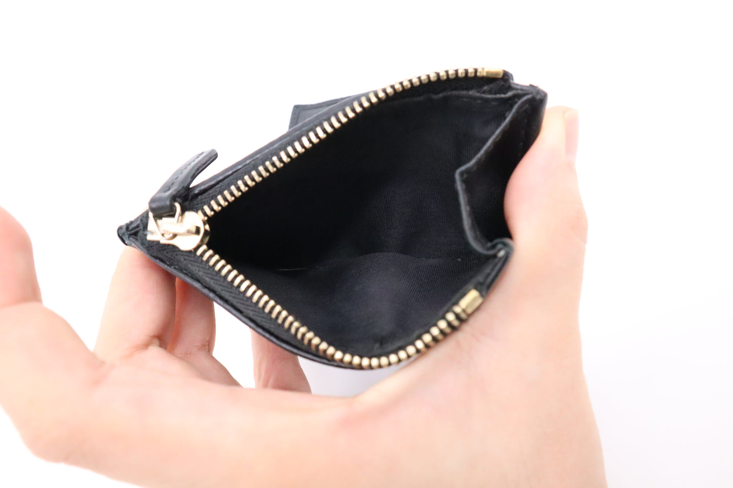 Gucci Compact Wallet in Black Micro Guccissima Leather