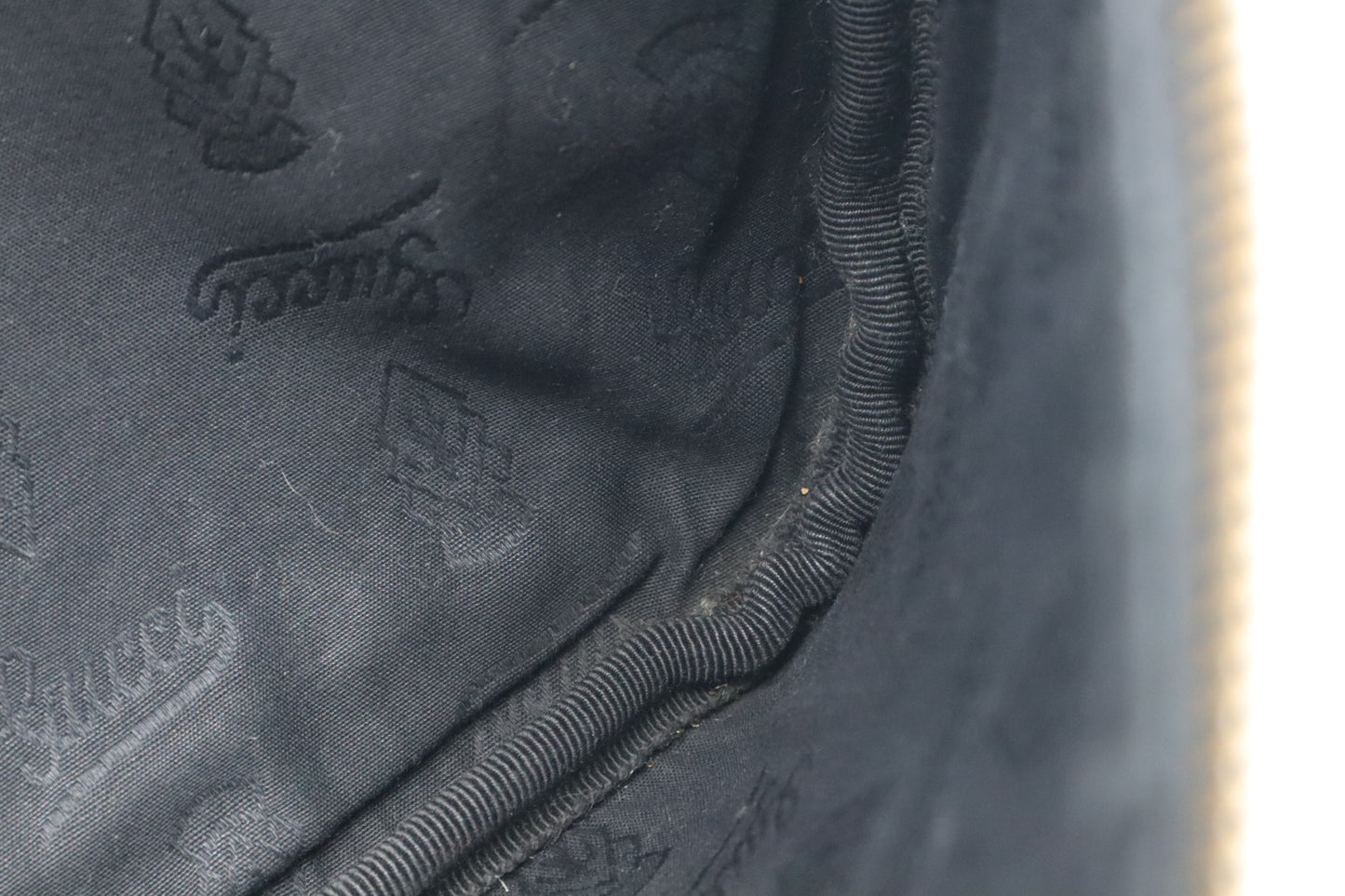 Gucci Waist Bag in Black Imprime Canvas