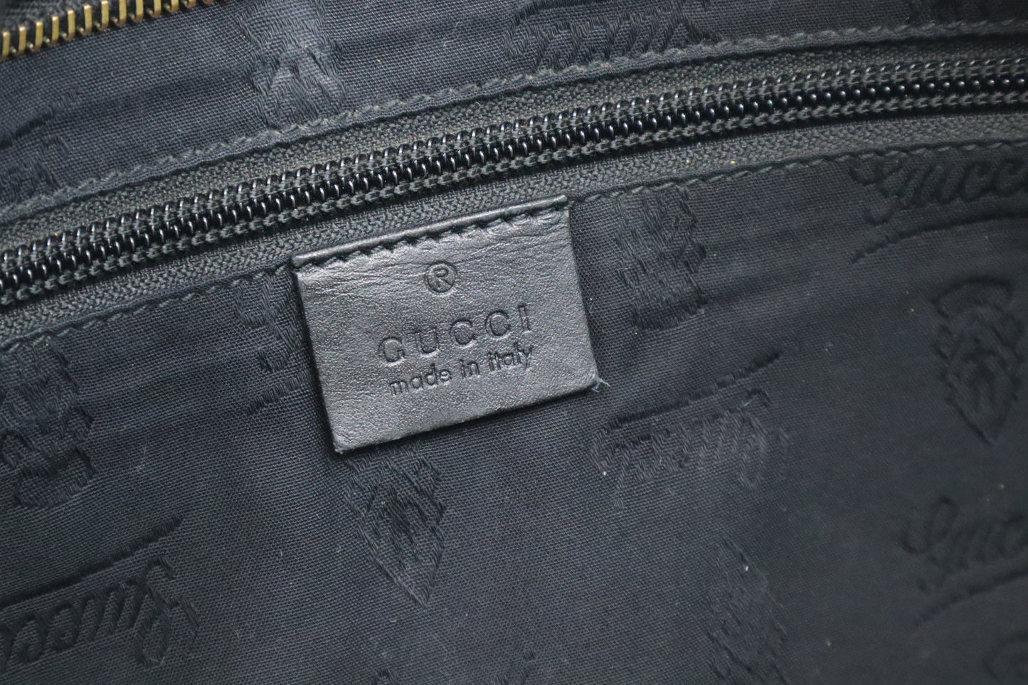Gucci Waist Bag in Black Imprime Canvas