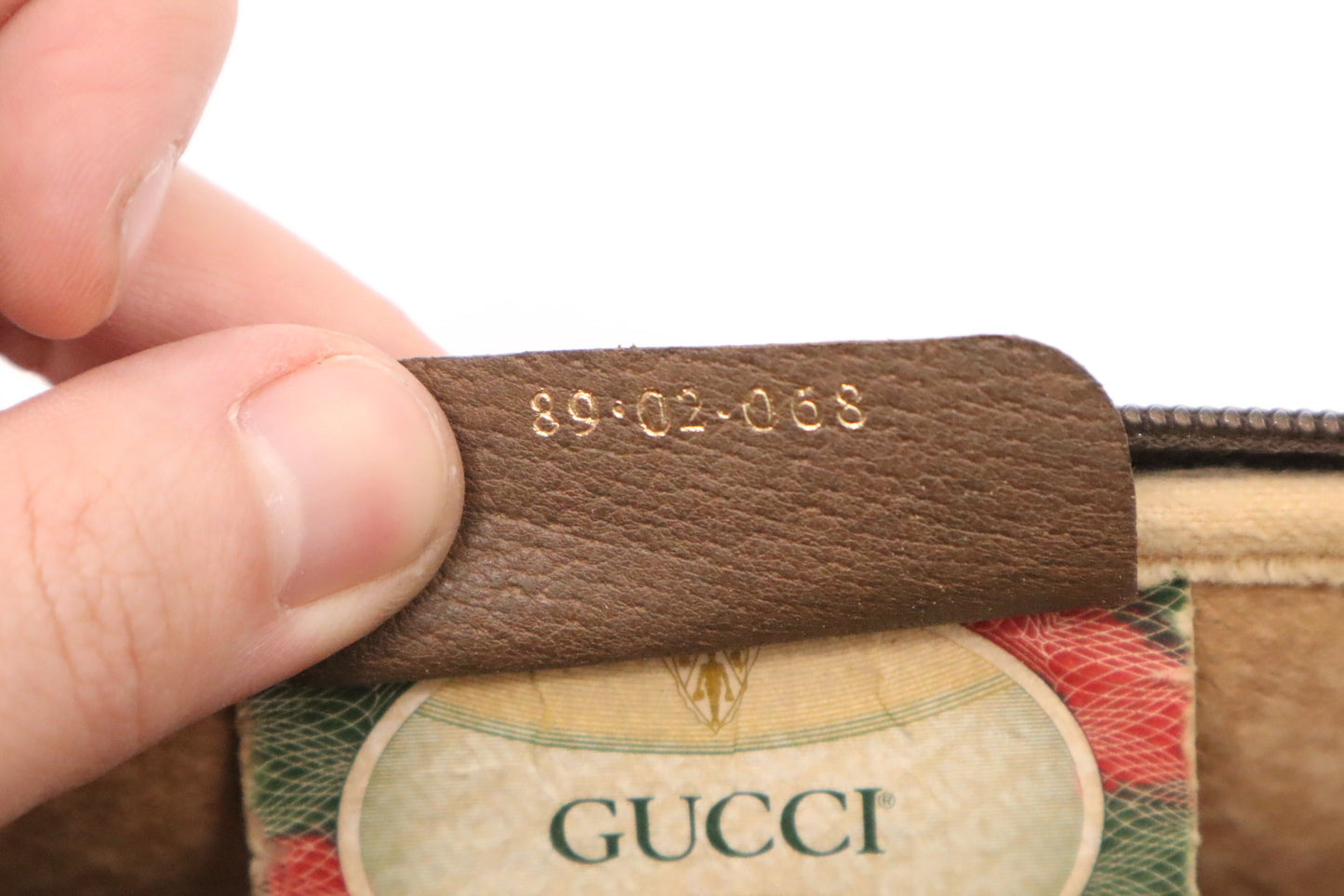 Gucci Shoulder Bag in GG Supreme Canvas