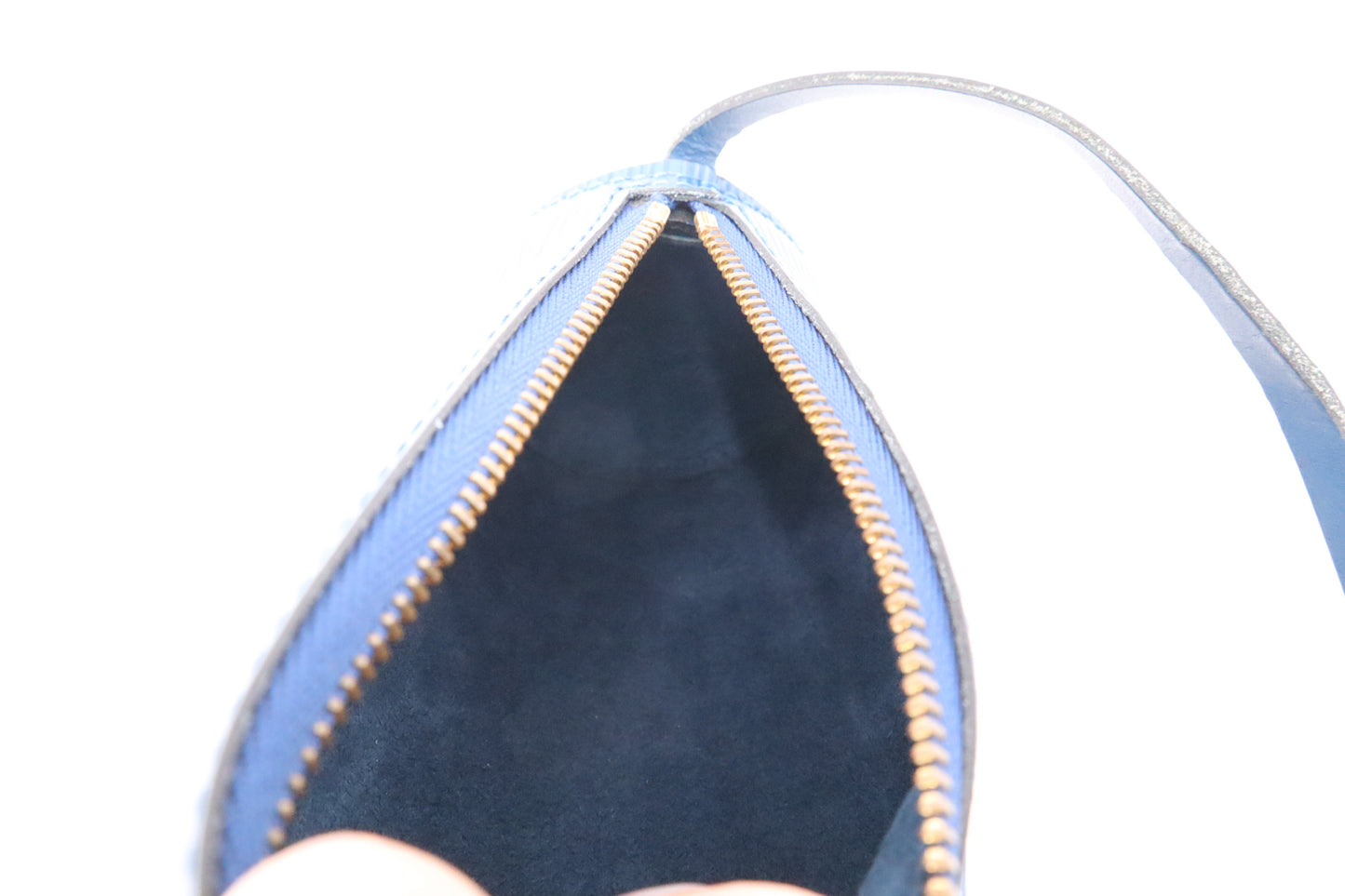 Louis Vuitton Papillon Pouch in Blue Epi Leather