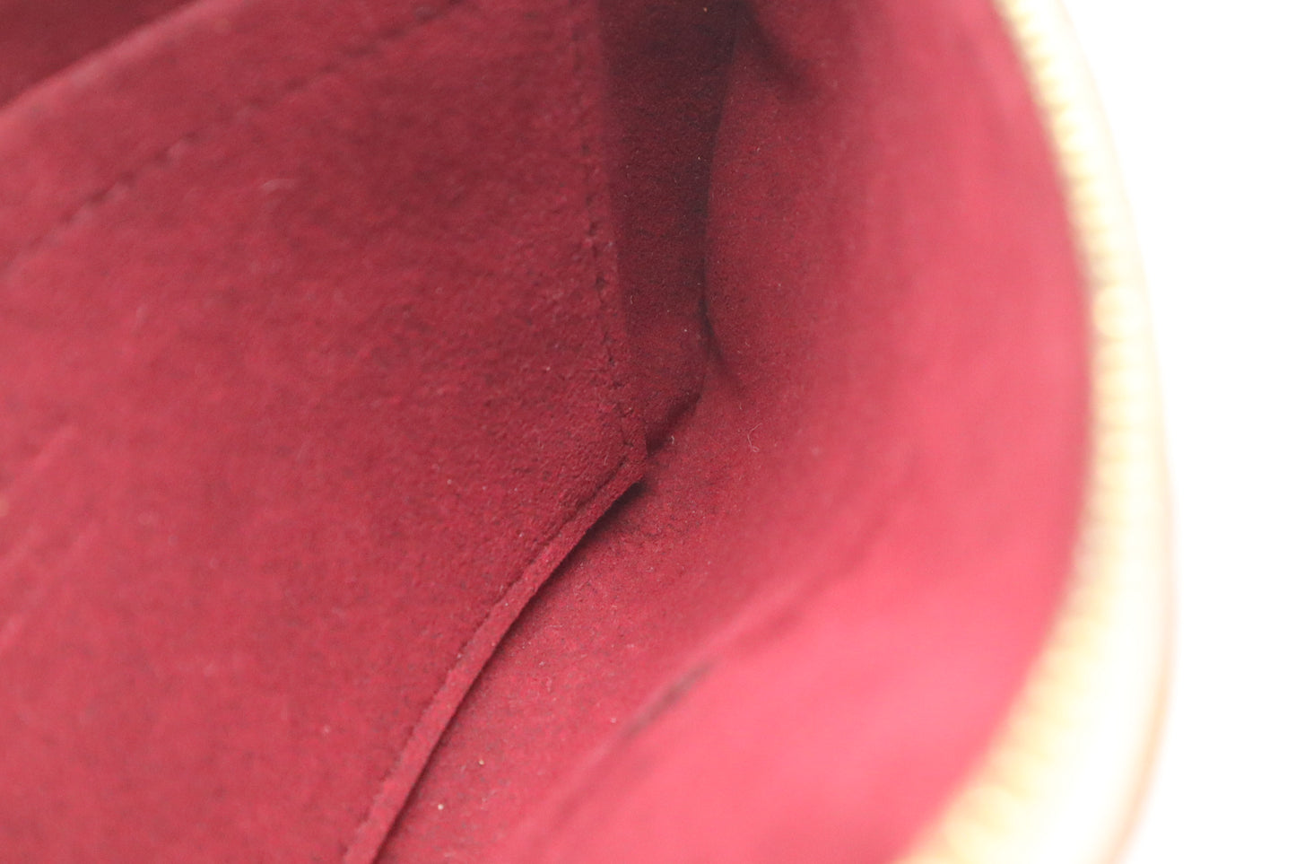 Louis Vuitton Pochette Milla MM in White Multicolor Monogram Canvas