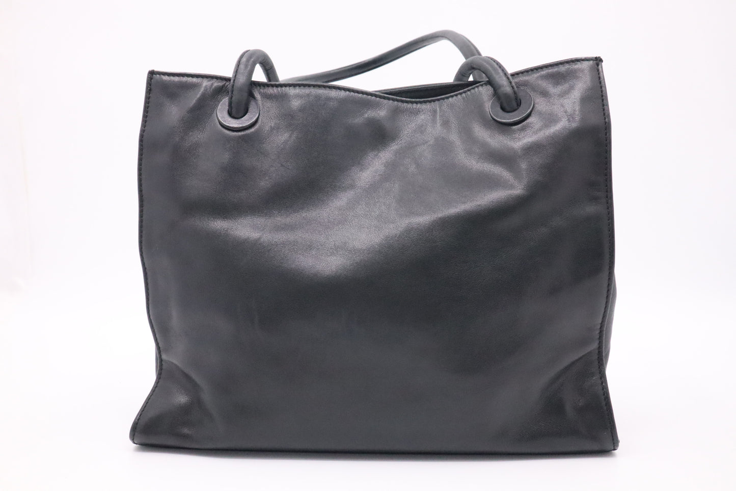 Chanel Tote in Black Leather