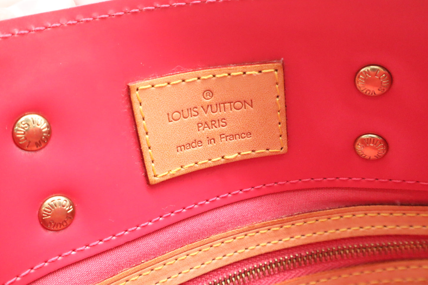 Louis Vuitton Reade PM in Framboise Vernis Leather